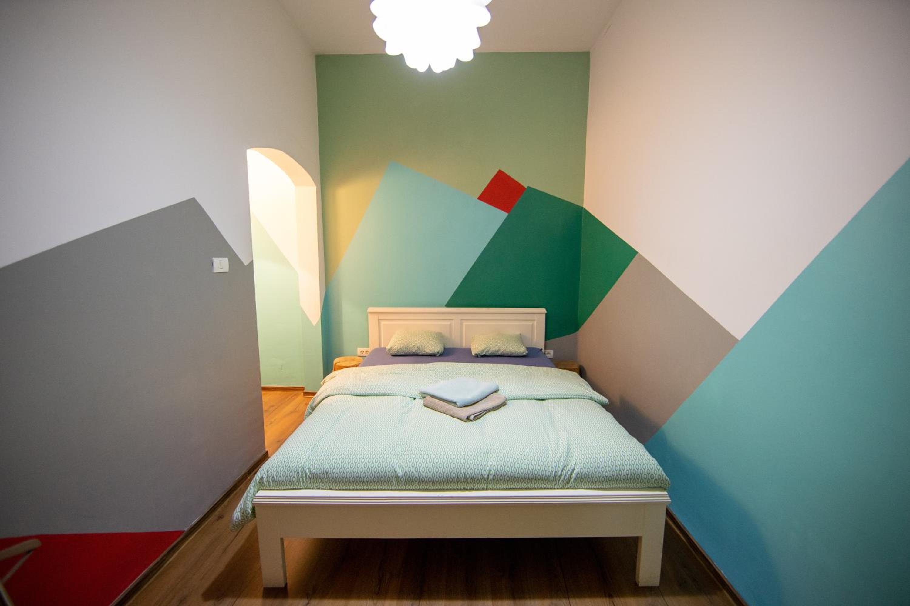 Double Room with Private Bathroom - Photo 1