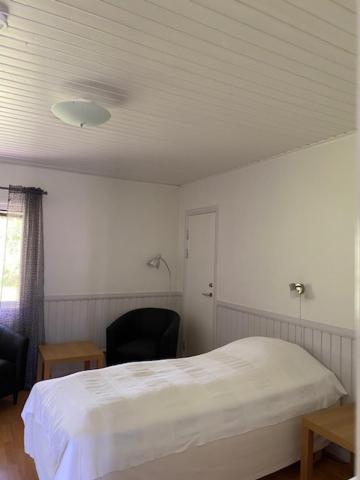 Cottage (2 Adults)