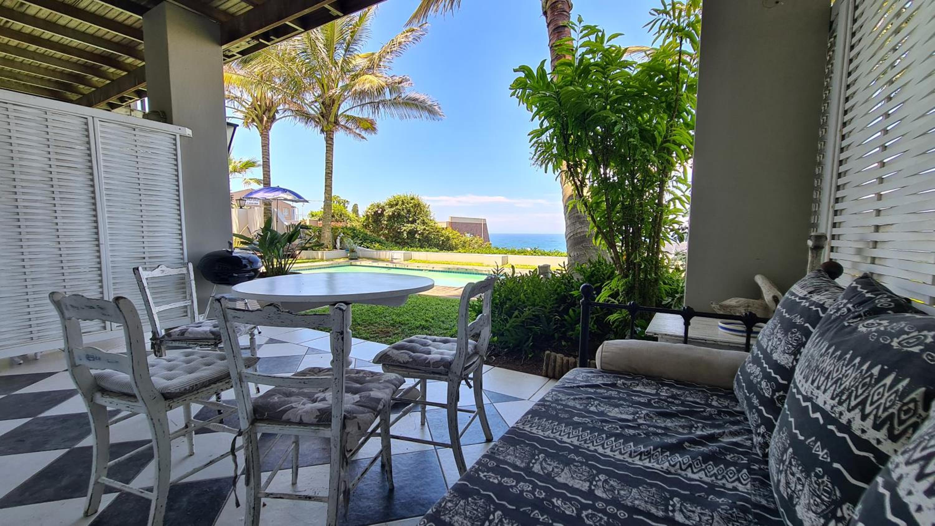 Seashells Suite with Patio and Sea View photo 3