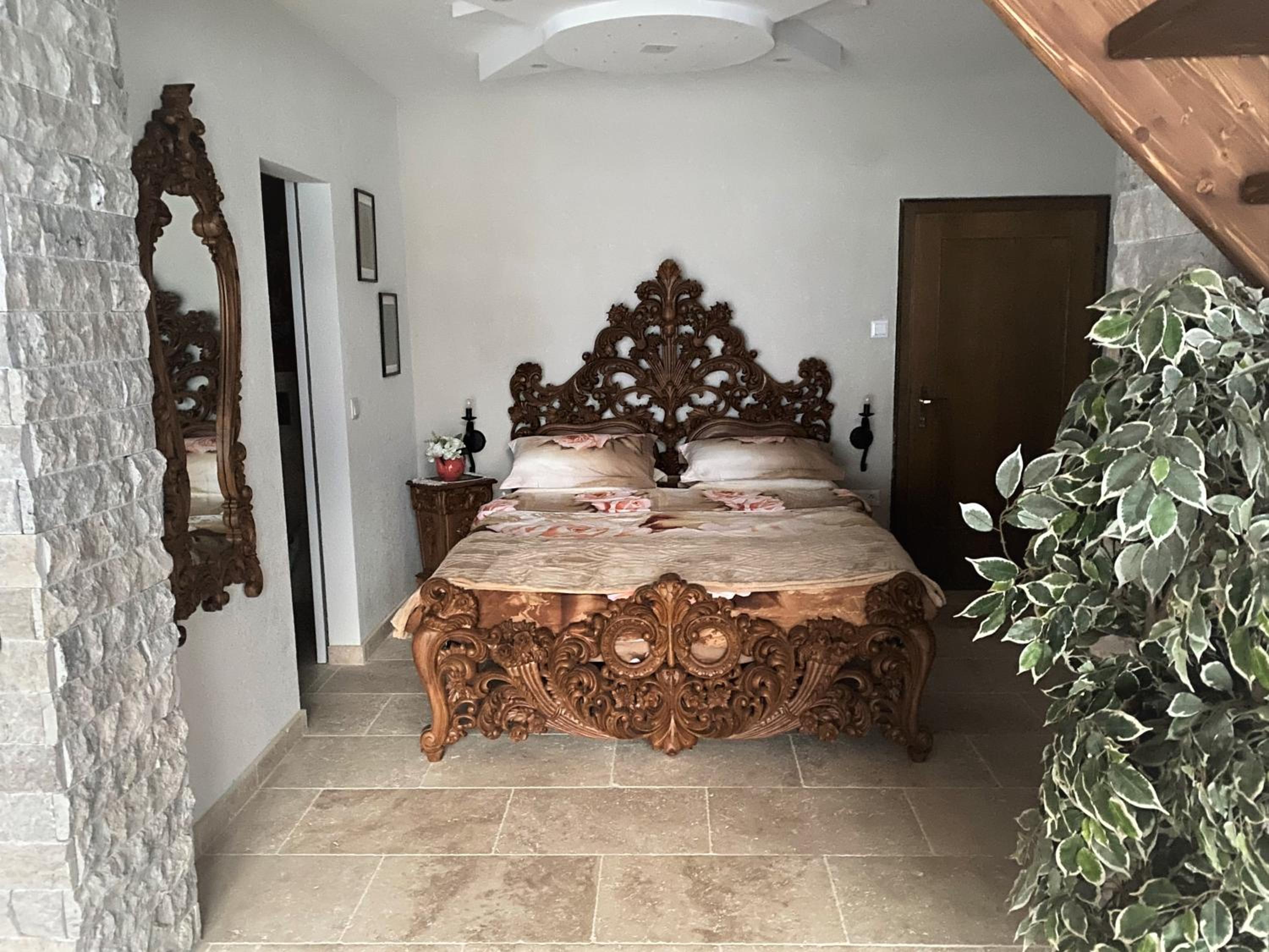 Deluxe Suite - Split Level photo 3