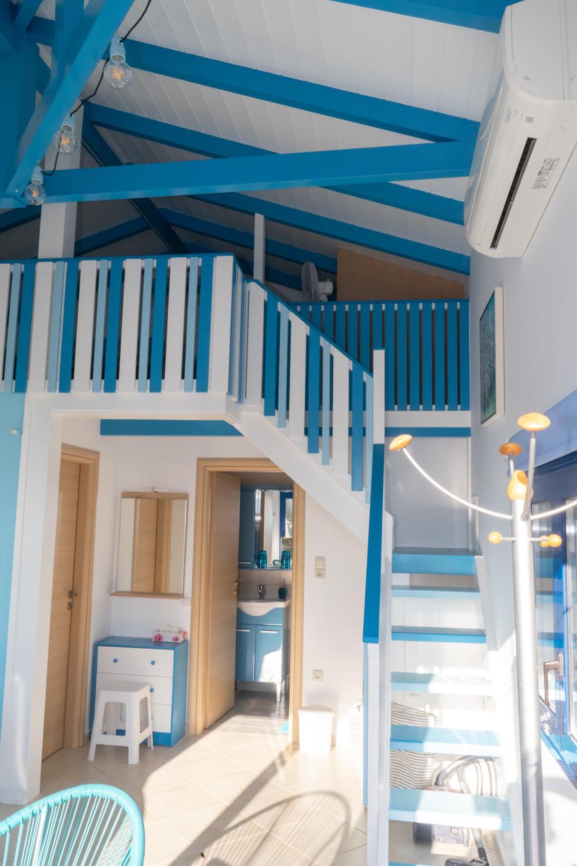 Apartment with Sea View photo 3