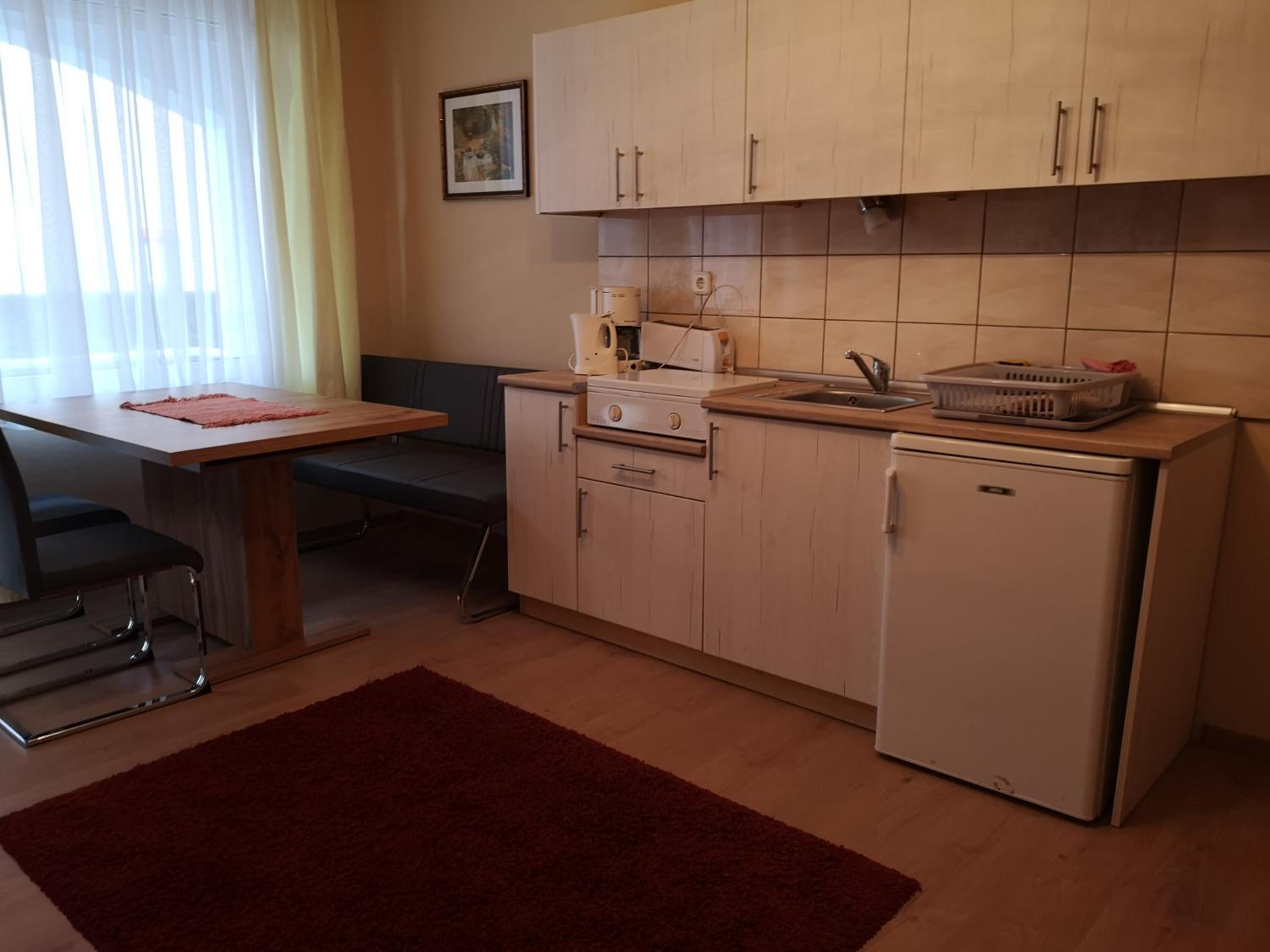 Apartment (4 Adults) photo 2