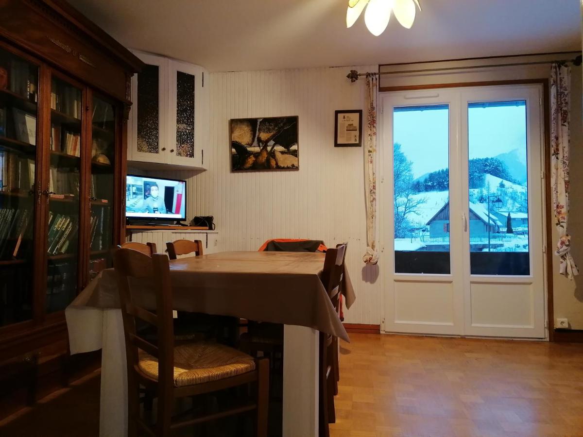 Two-Bedroom House - Photo 1