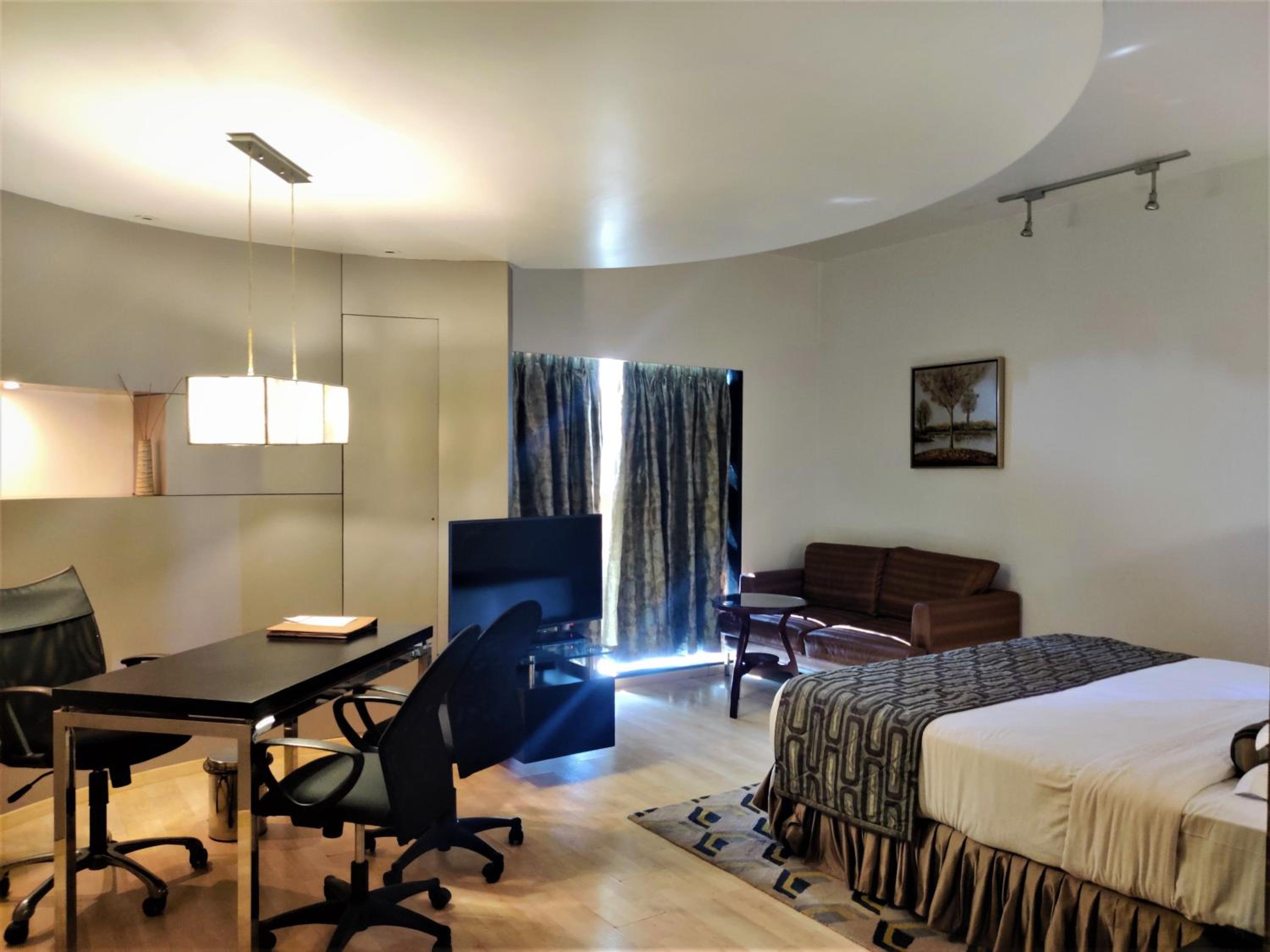 Deluxe Room - Photo 4