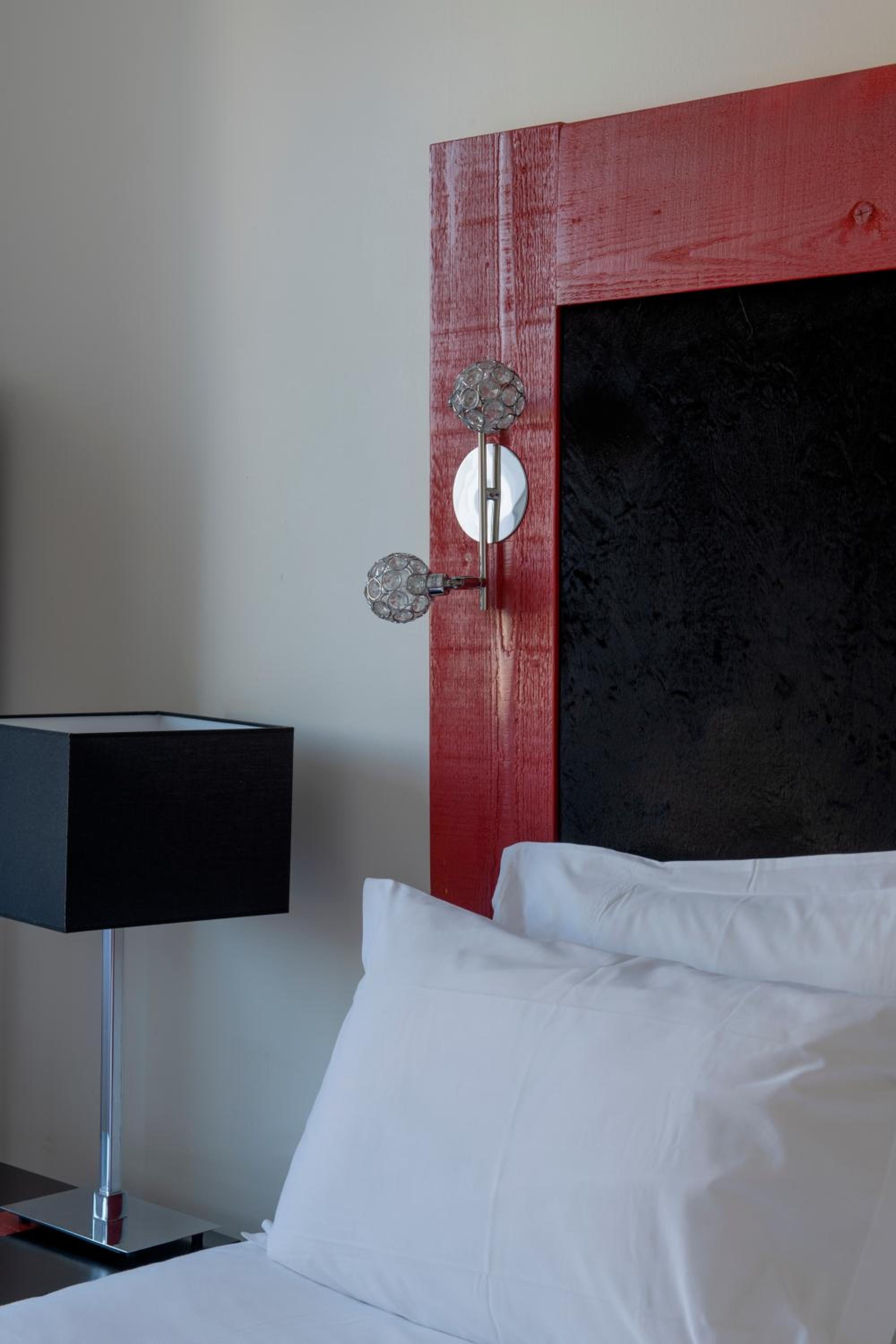 Classic Double Room - Photo 4