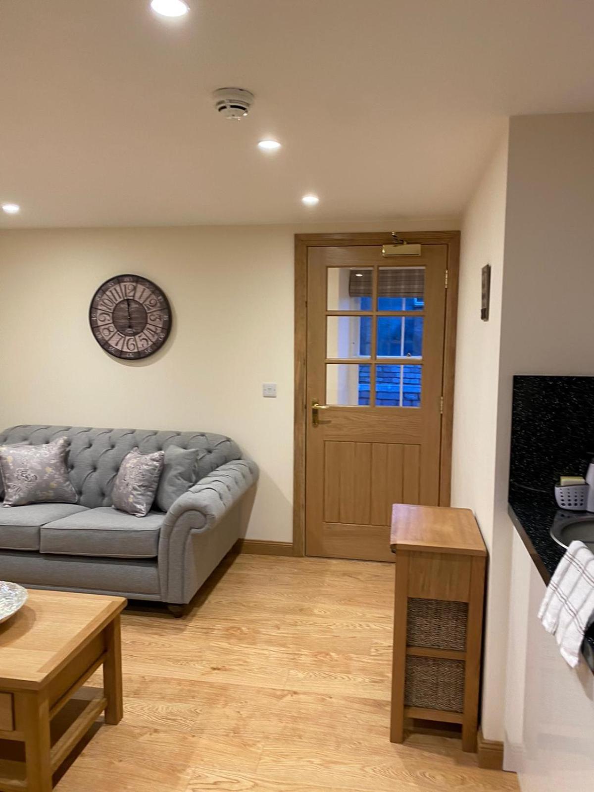 Two-Bedroom Apartment - Photo 4