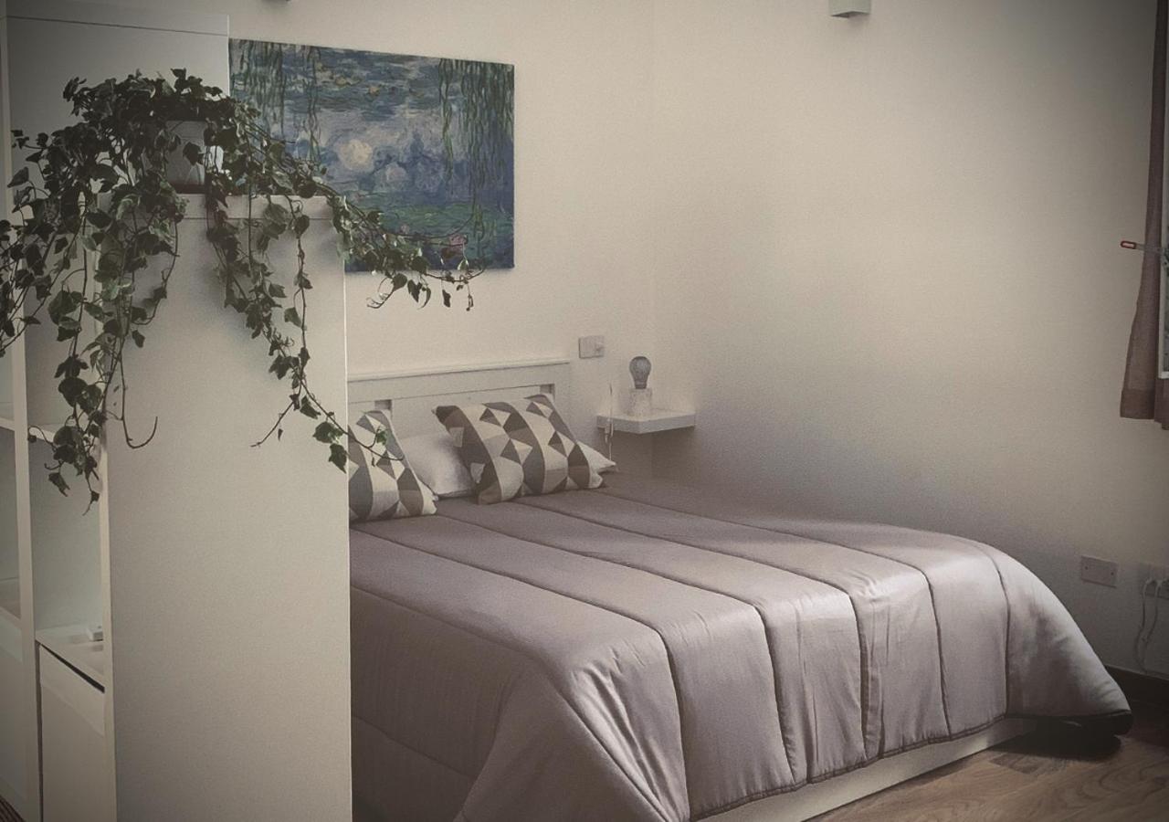 Deluxe Double Studio - Photo 5