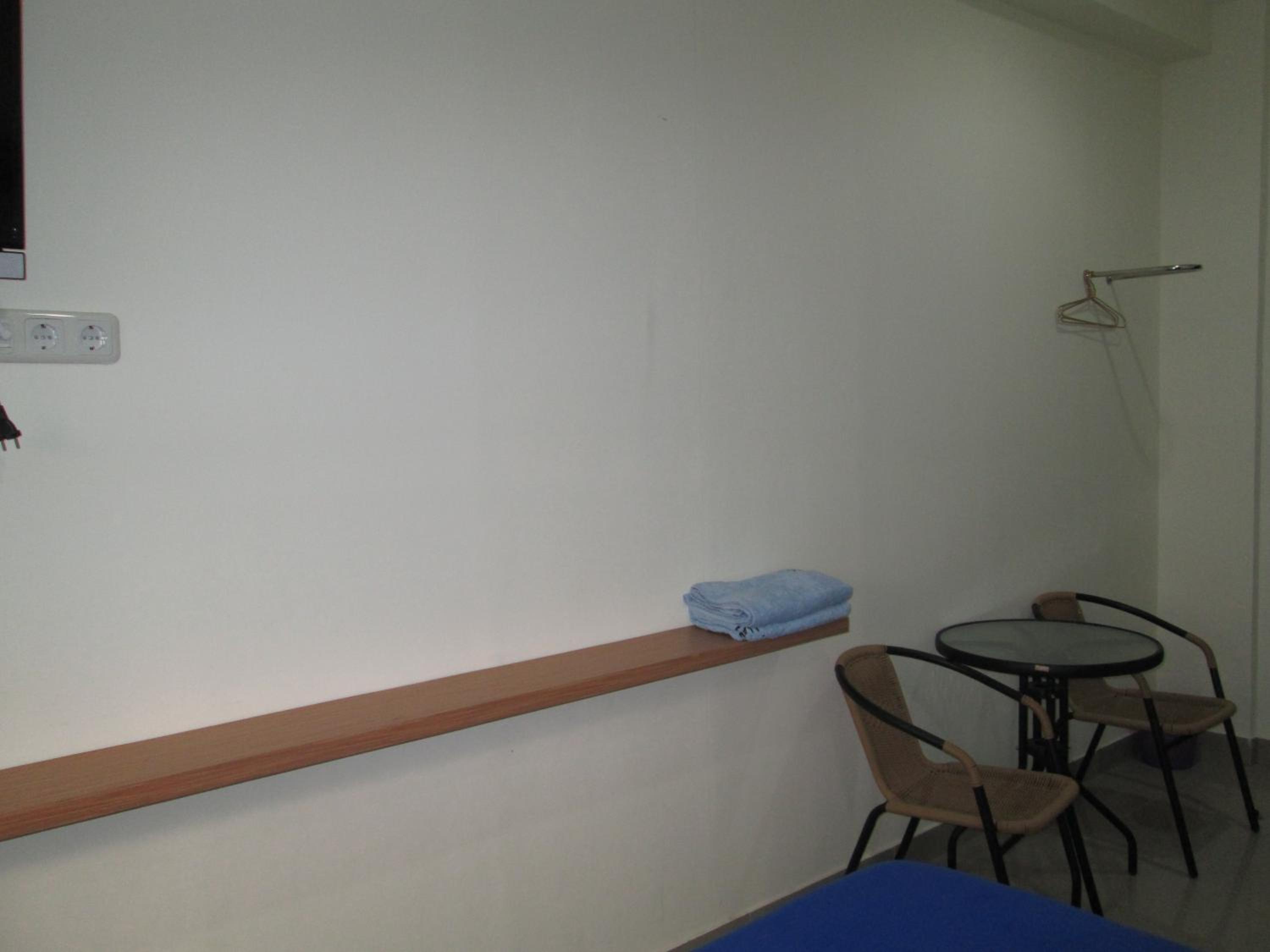 Superior Twin Room - Photo 4