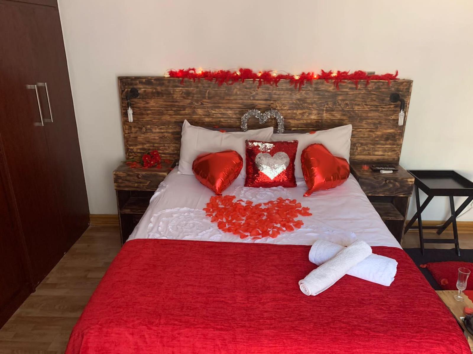 Deluxe Double Room - Photo 26