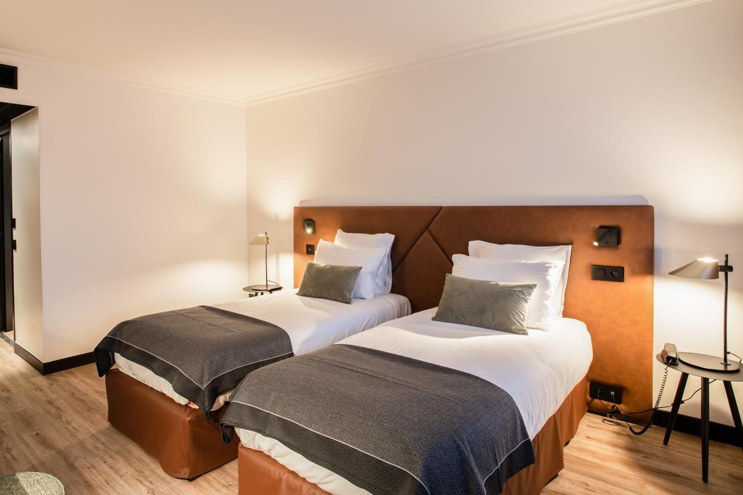 Twin Room - Photo 1