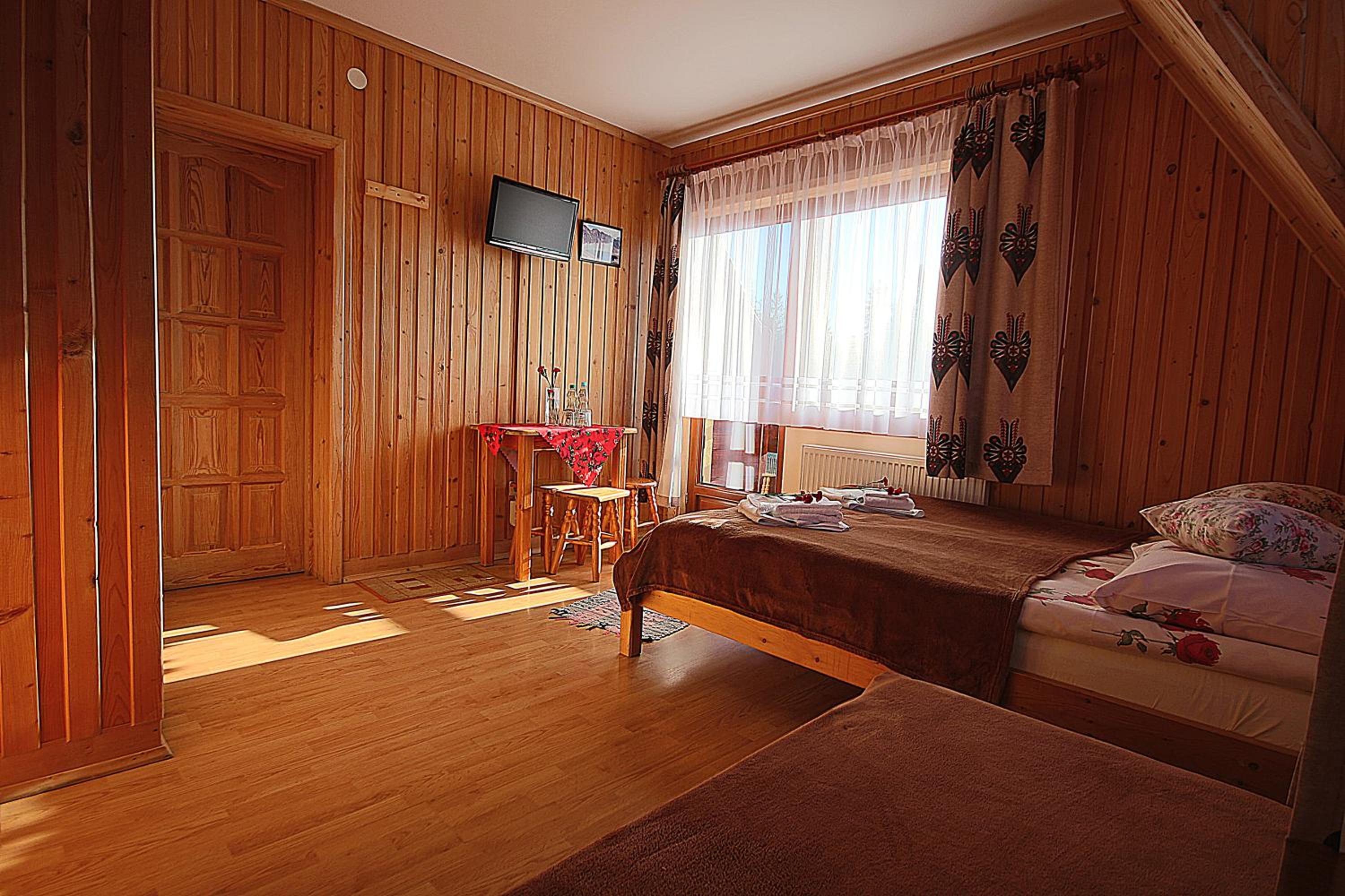 Triple Room with Mountain View