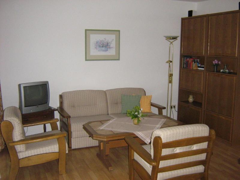 Apartment with Balcony photo 3