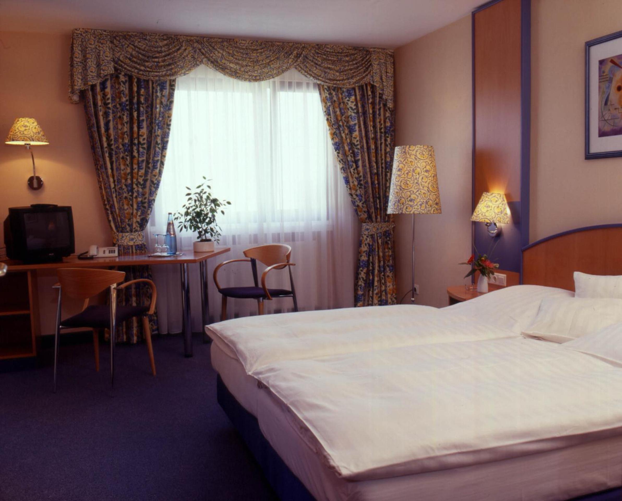 Standard Double Room - Photo 1