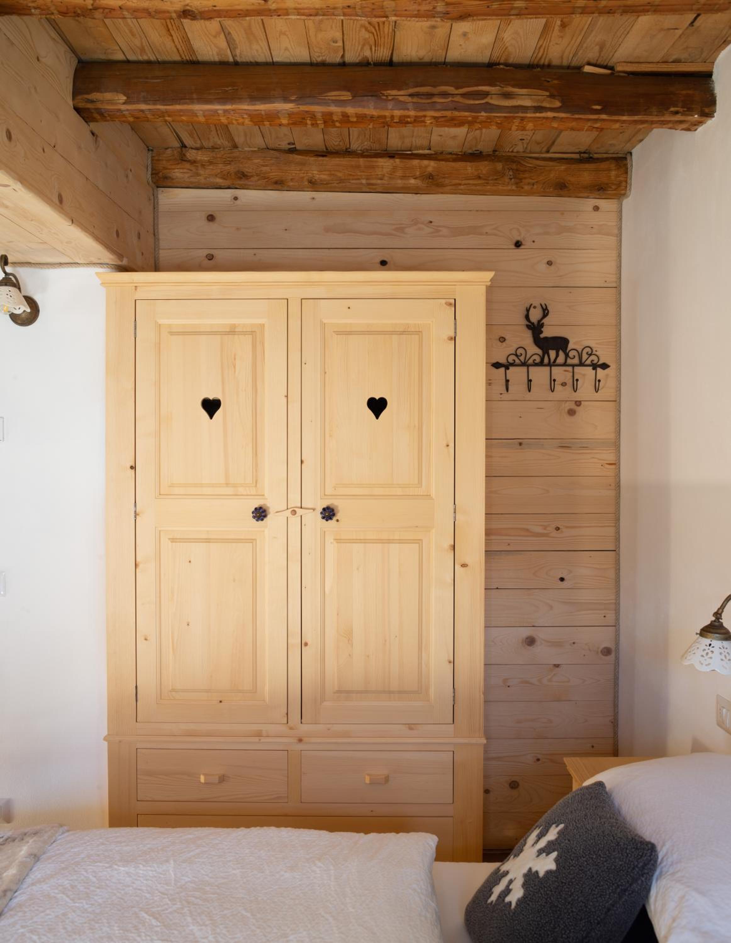 Double Room with Private Bathroom - Photo 11