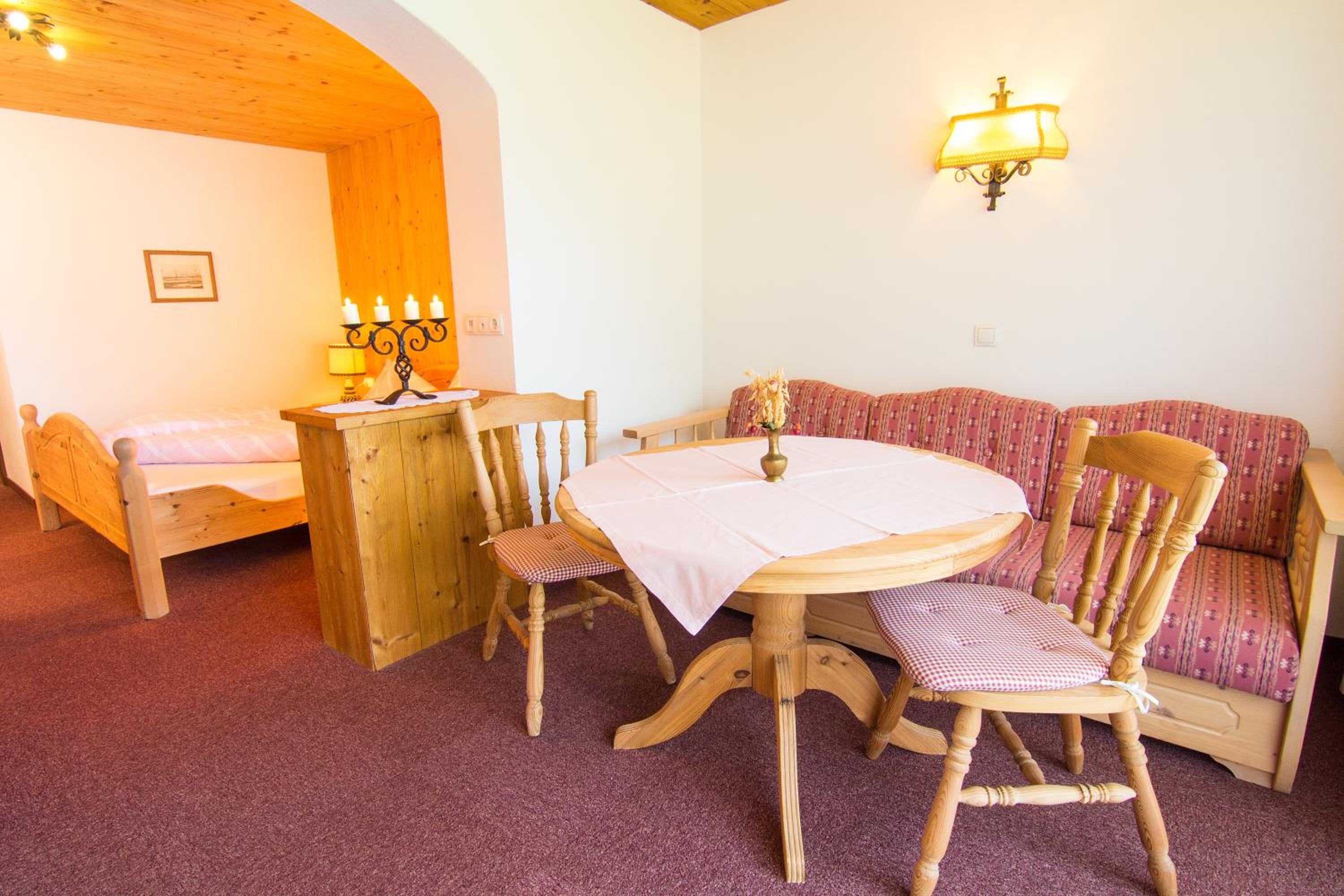 Double Room with Balcony photo 3
