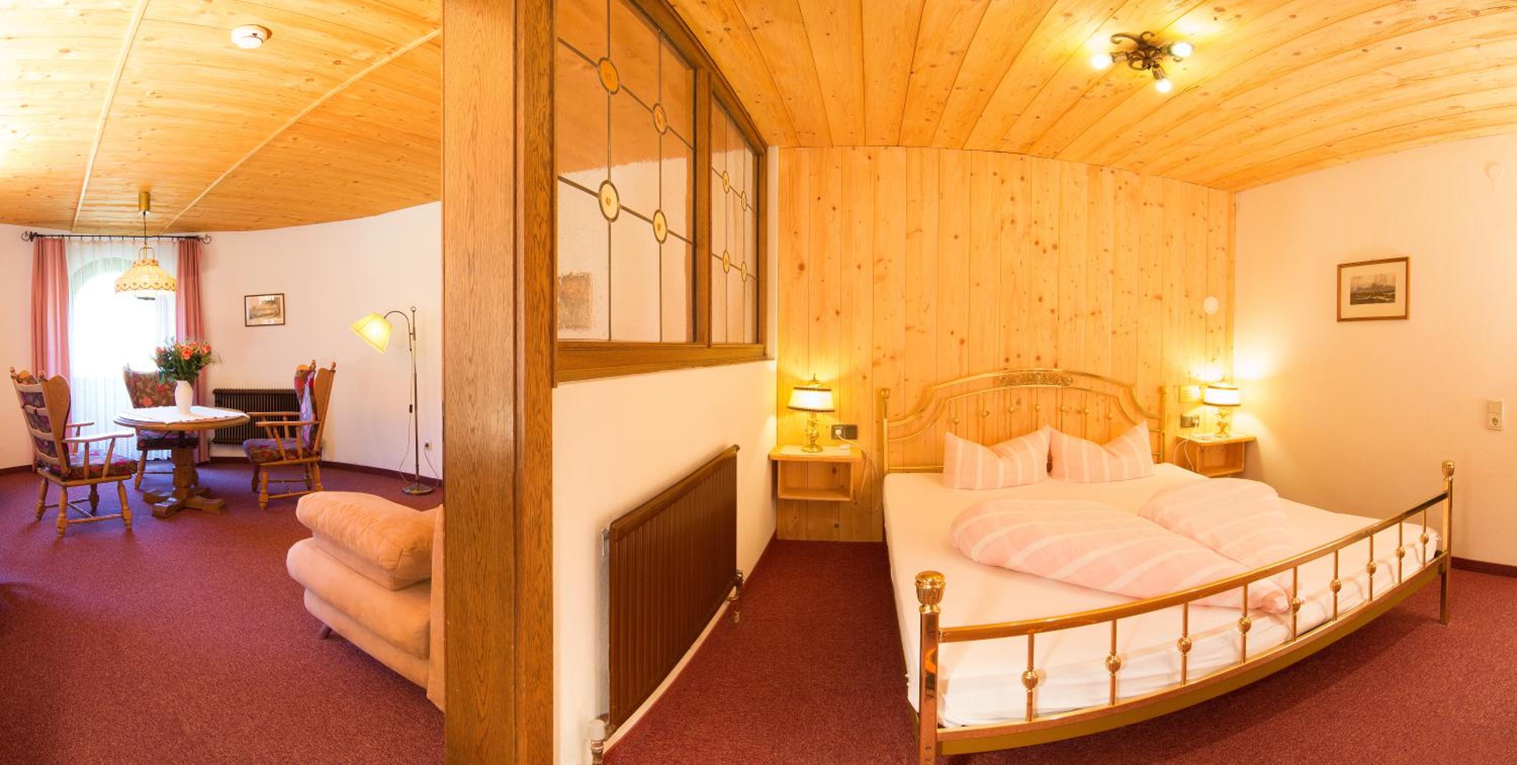 Double Room with Balcony photo 2