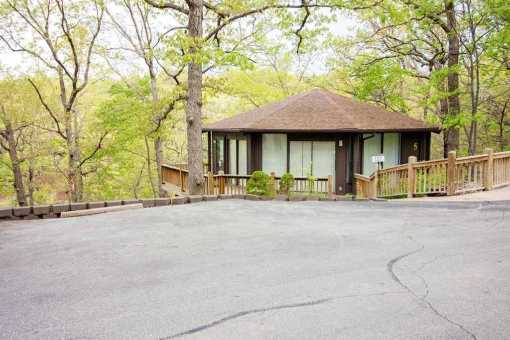 Two-Bedroom House photo 2