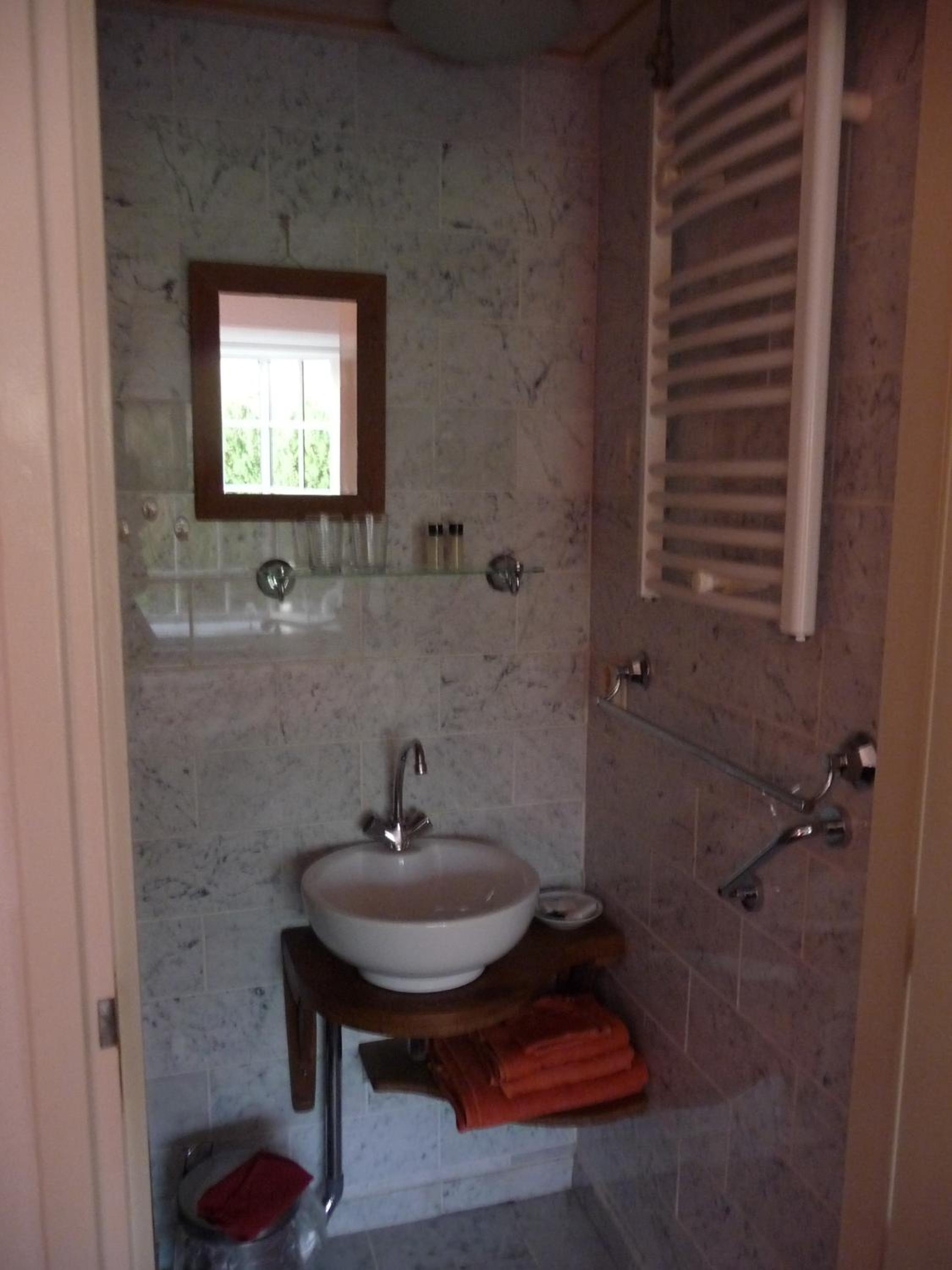 Twin Room with Garden View - Photo 38
