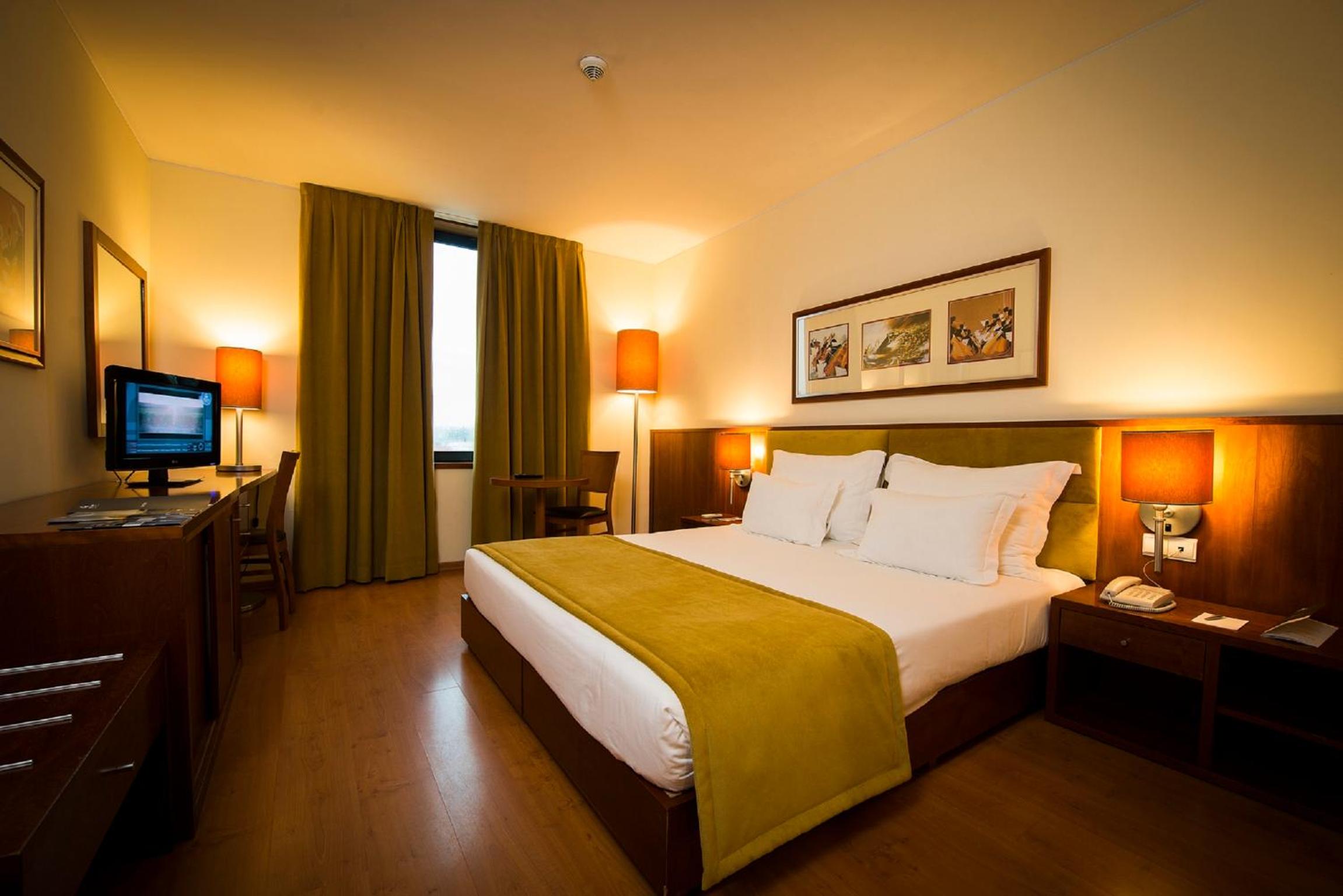 Twin Room - Photo 1
