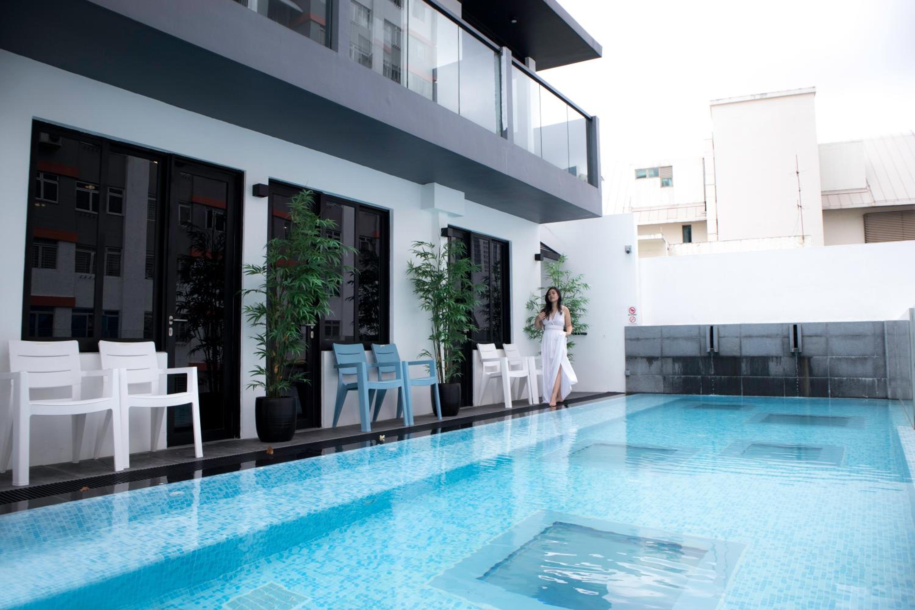 Quarto Deluxe Queen com Acesso à Piscina