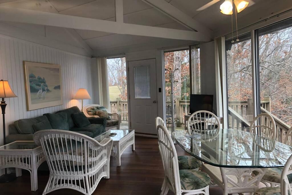 Two-Bedroom House photo 1