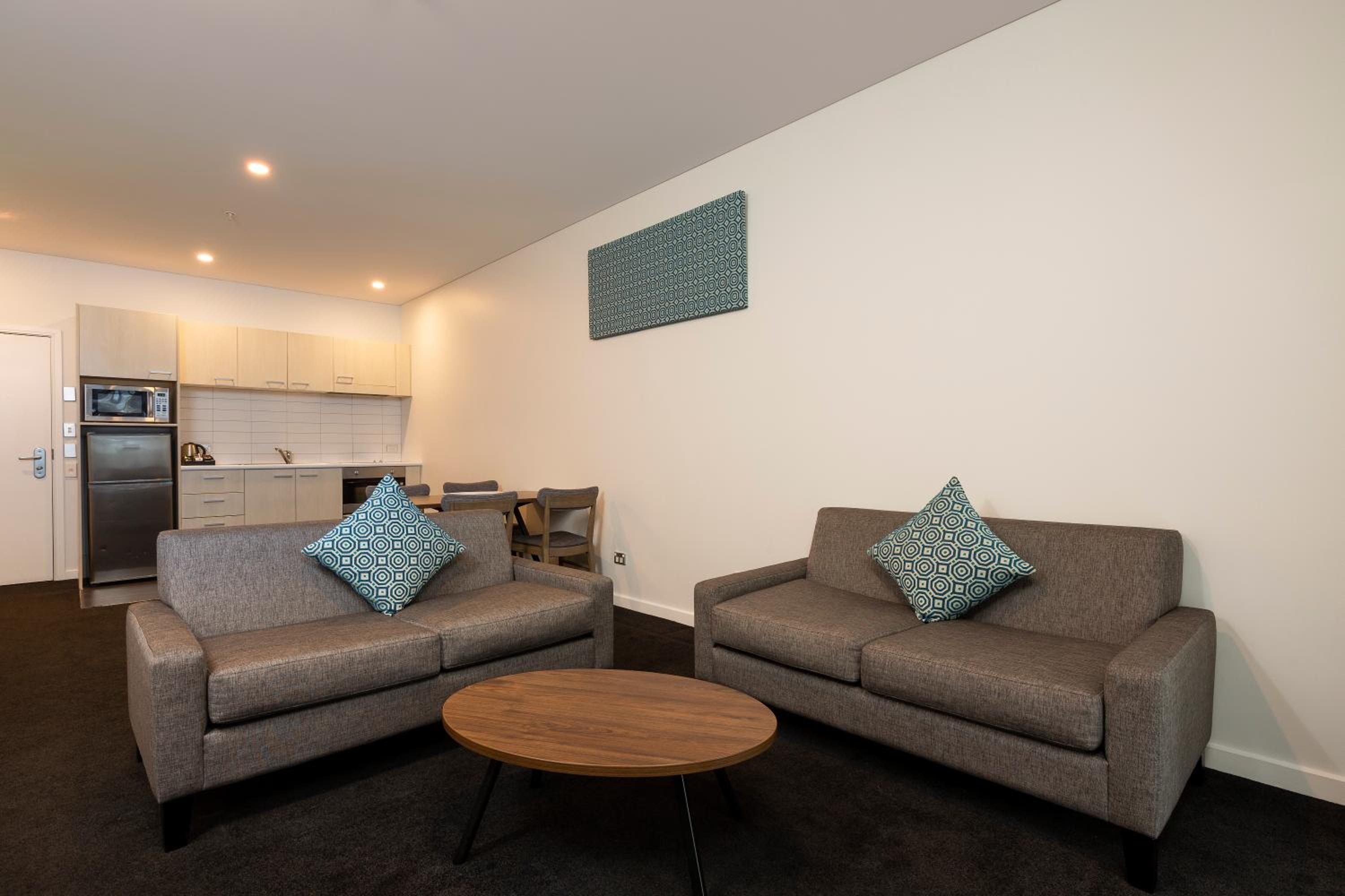 Two-Bedroom Apartment - Photo 3