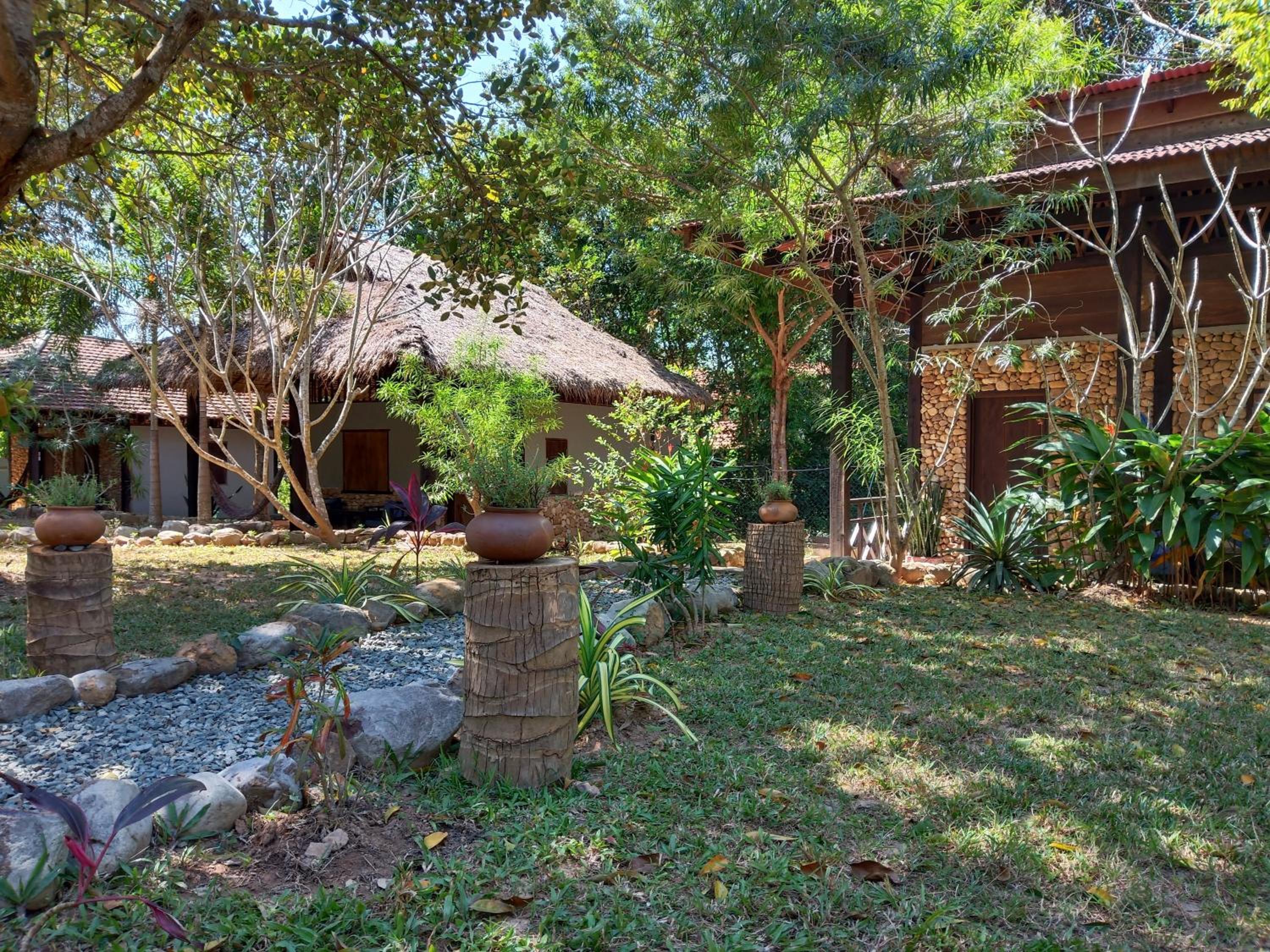 Superior Bungalow - Photo 9