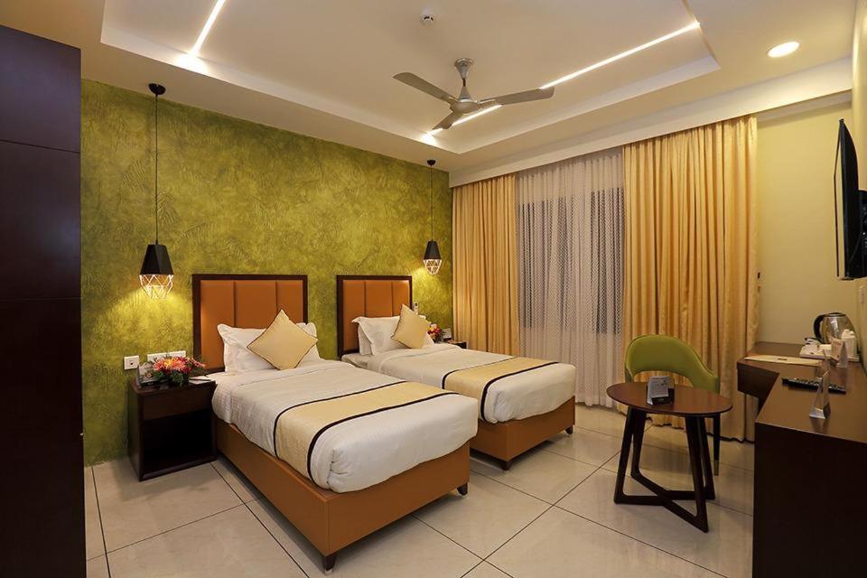 Deluxe Twin Room photo 1