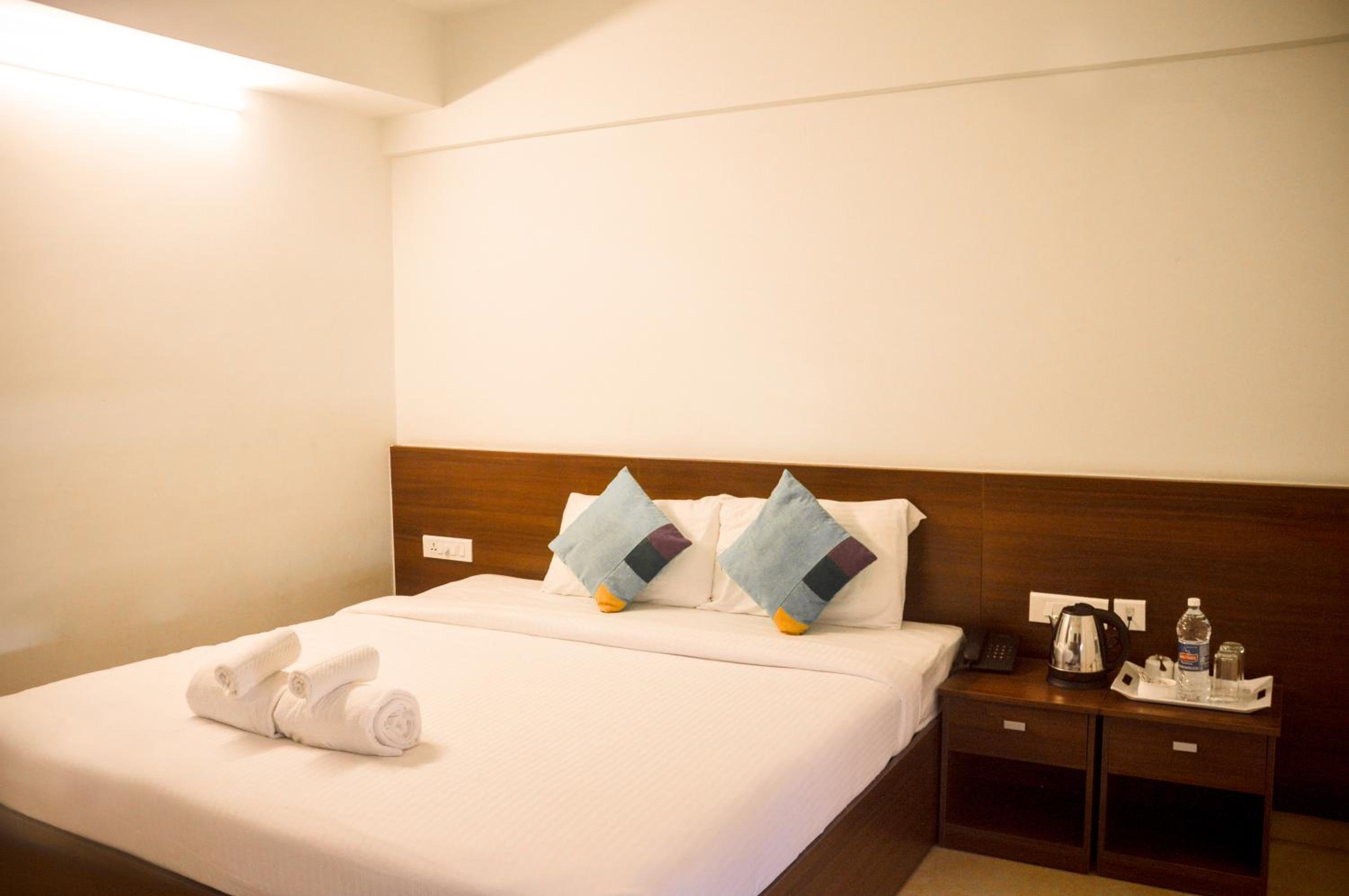 Standard Double Room - Photo 1