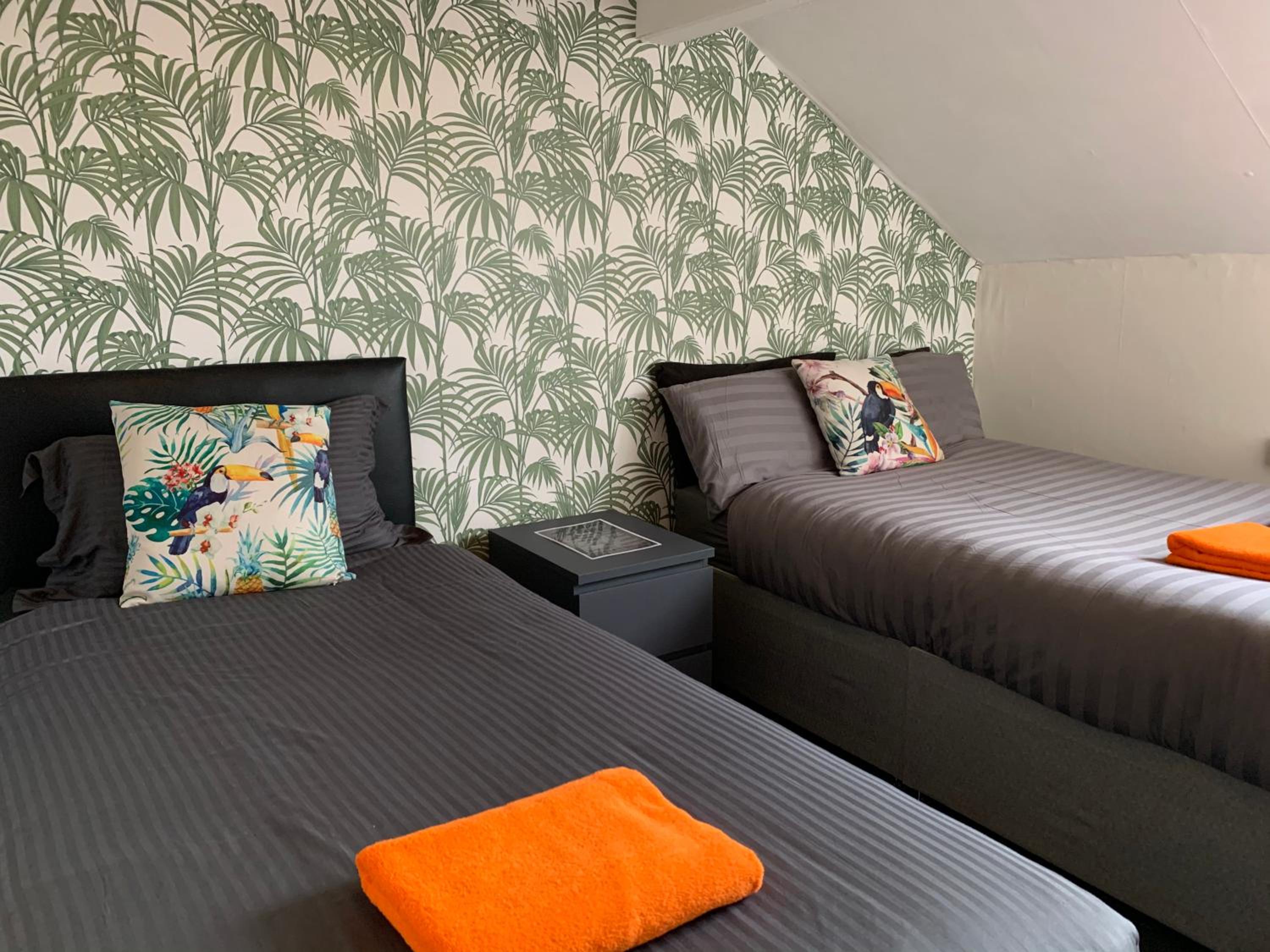 Standard Suite - Photo 3