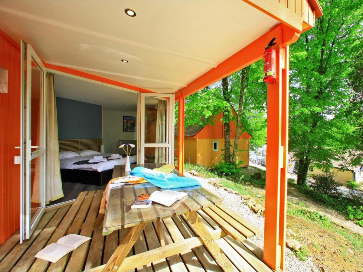 Family Room photo 2