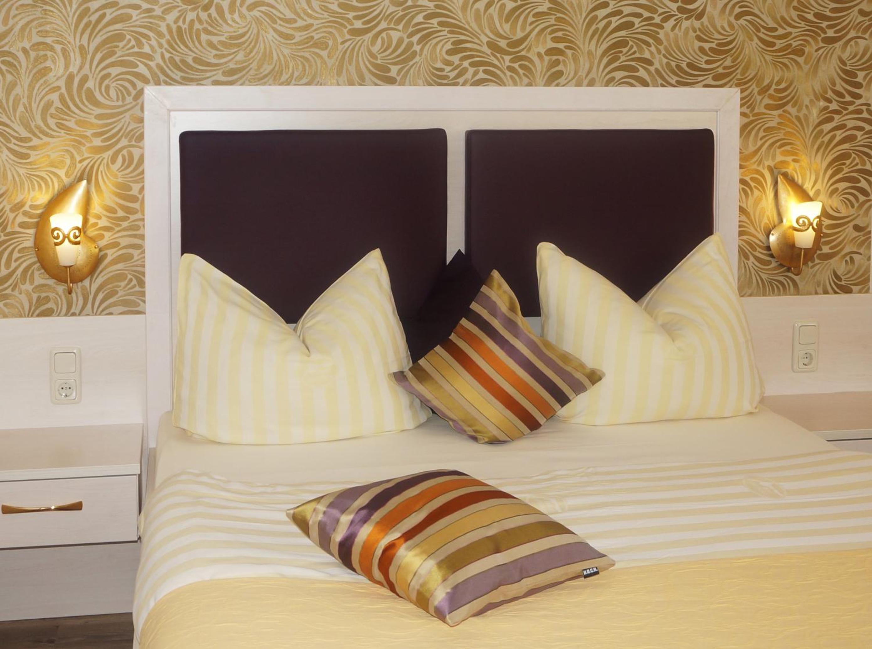 Double Room with Balcony photo 3