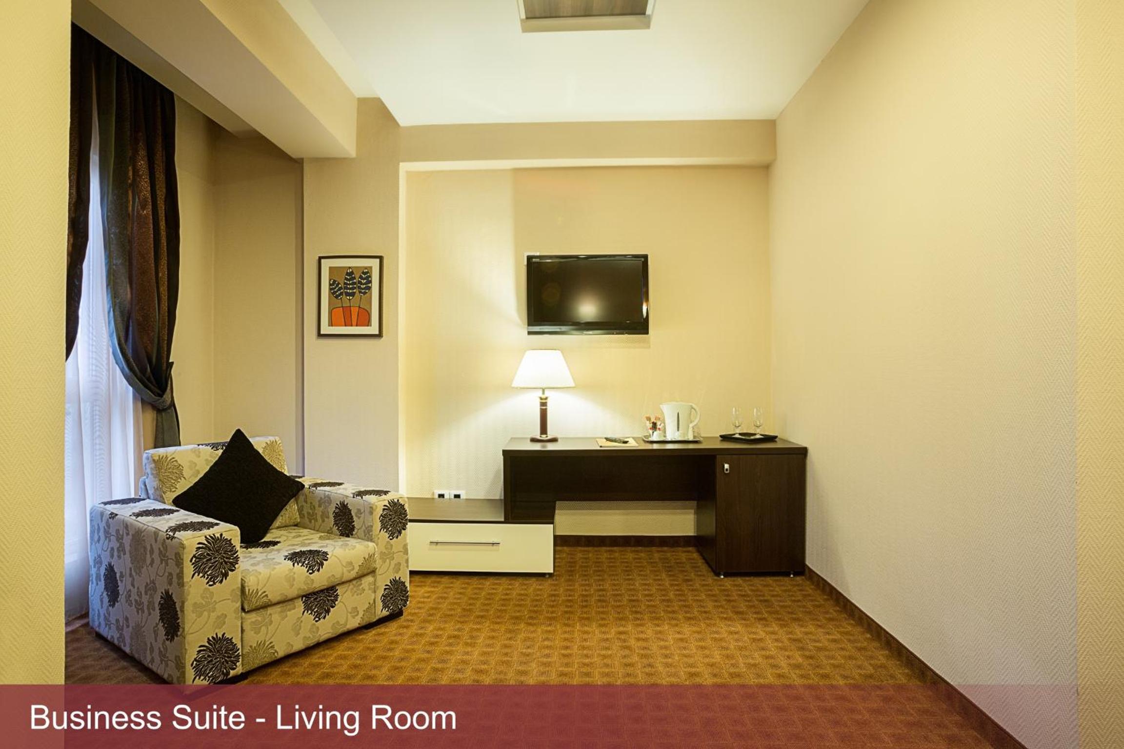 Deluxe Apartment - Photo 2