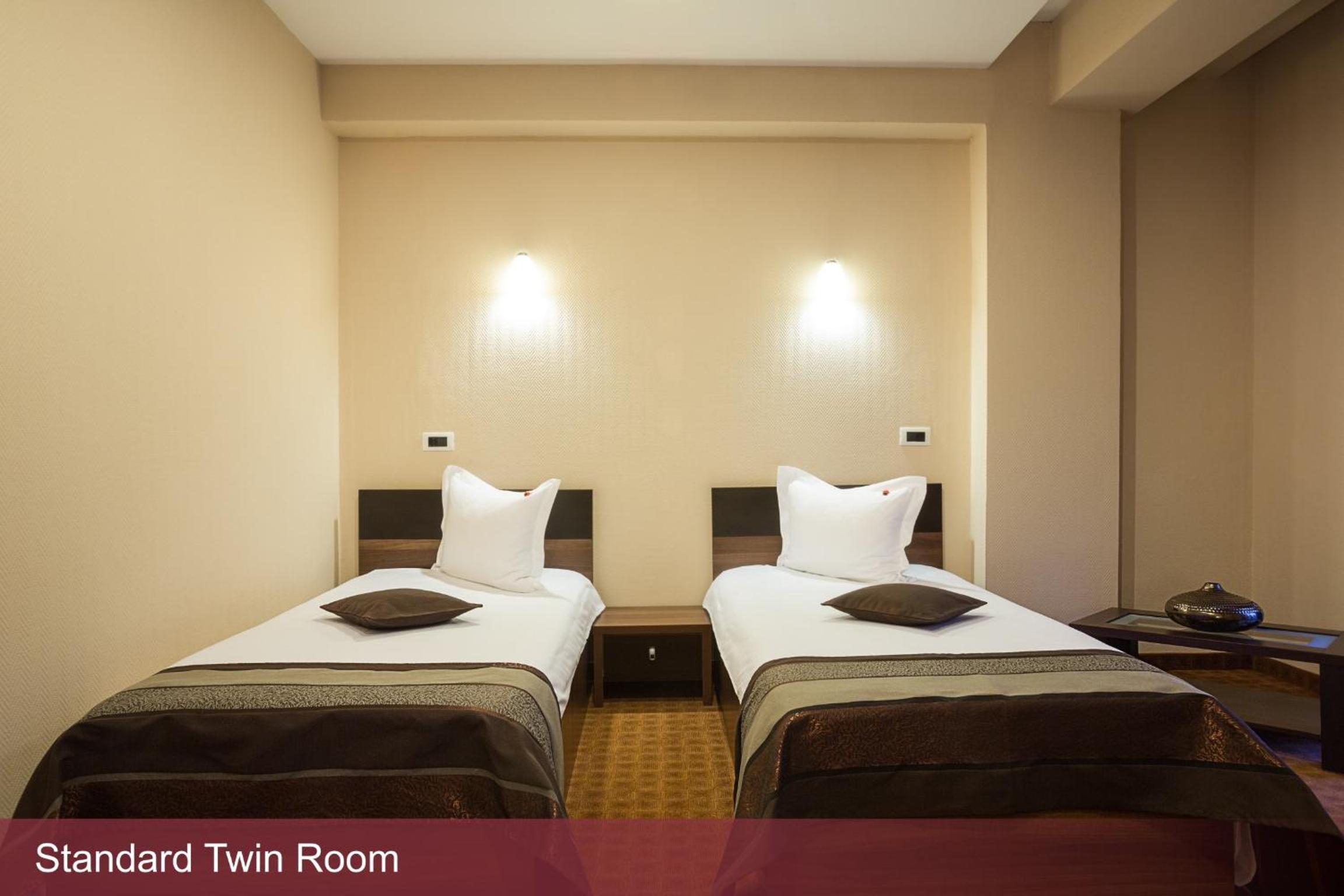 Superior Twin Room - Photo 3
