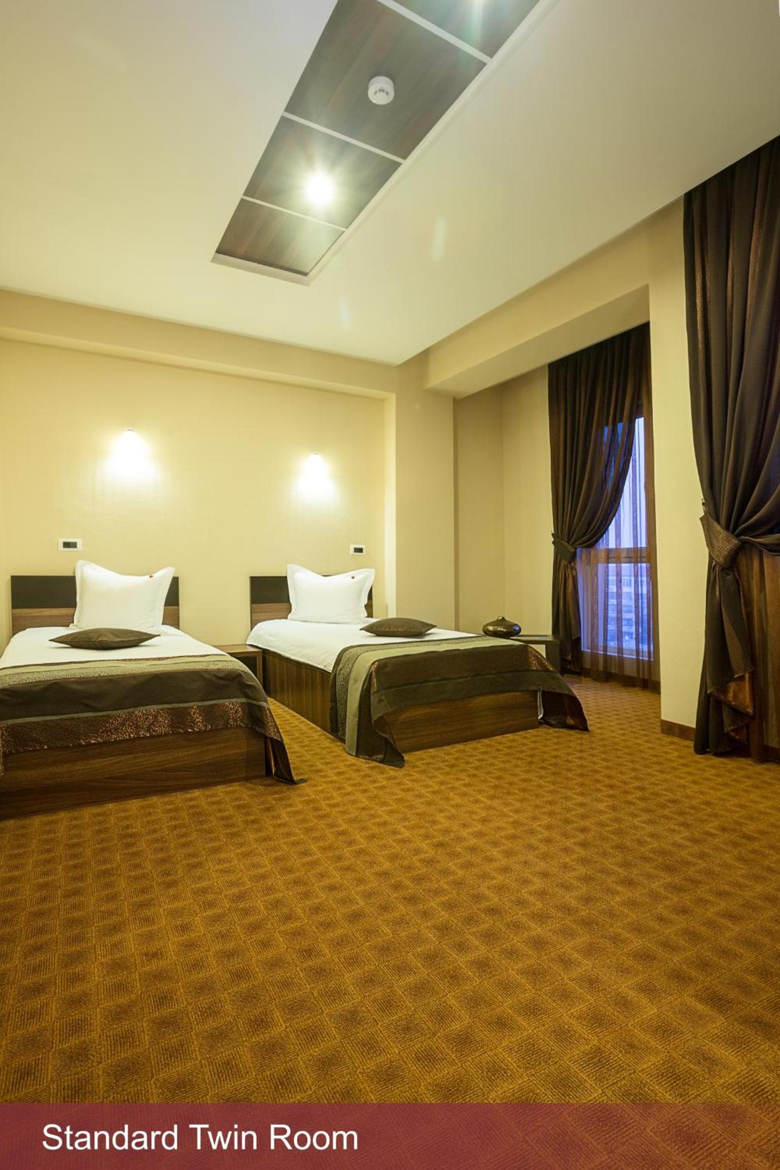 Superior Twin Room - Photo 5