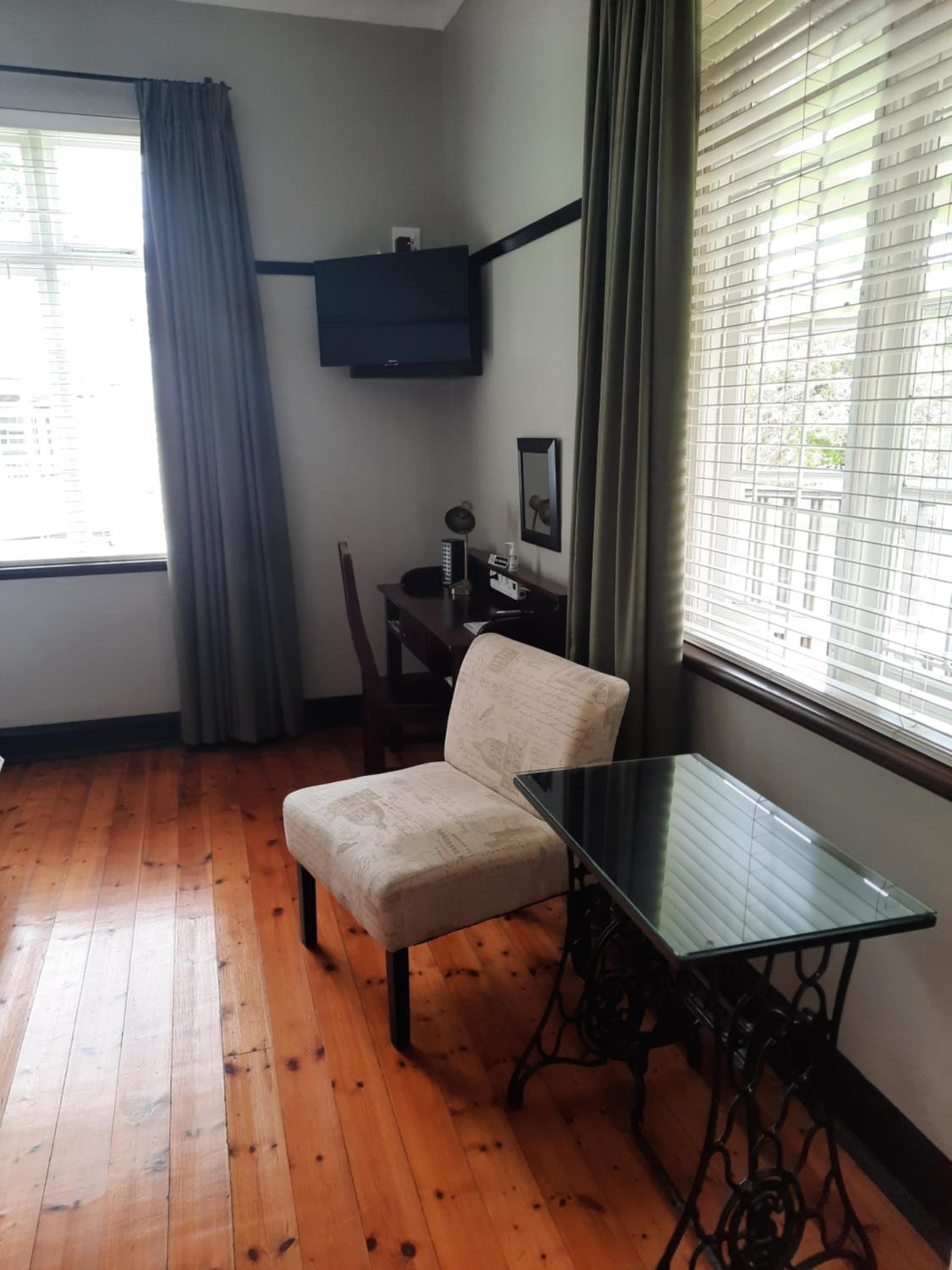 Twin/Double Room photo 1