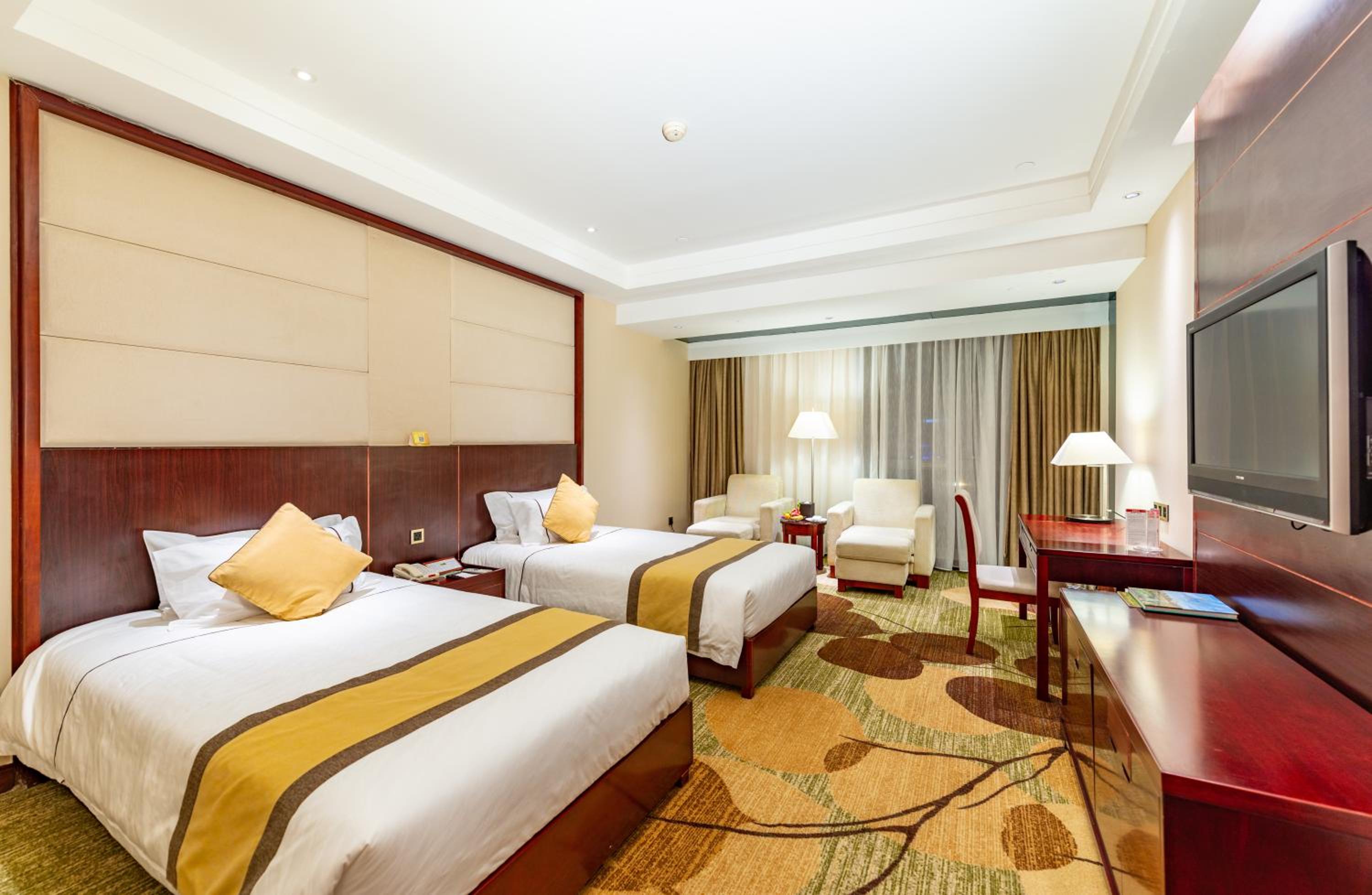 Superior Twin Room - Photo 4