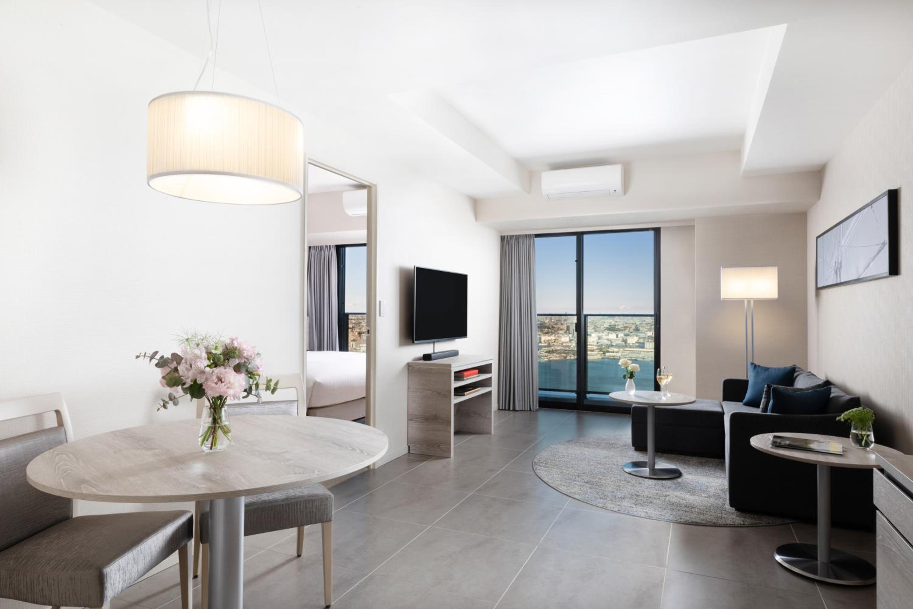 One-Bedroom Suite With City View