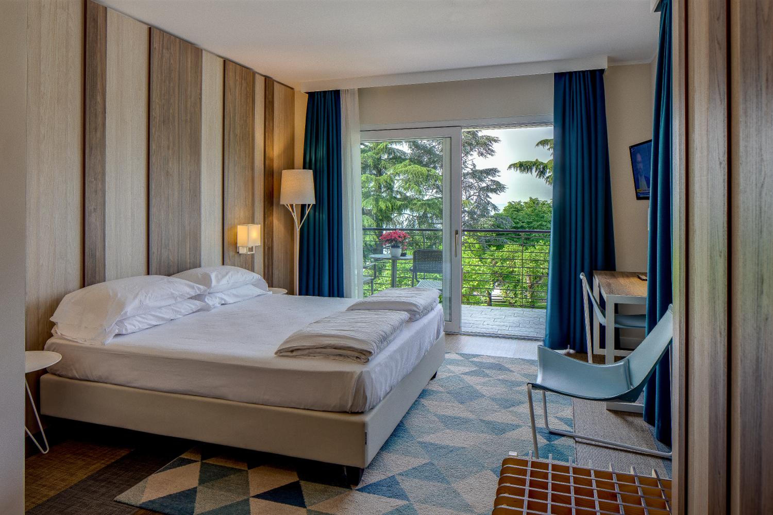 Deluxe Junior Suite