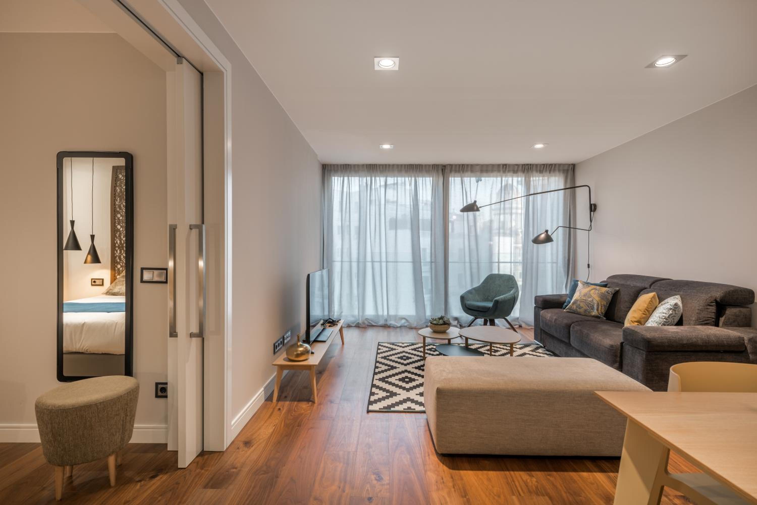 Executive 1 Bedroom Apartment photo 3