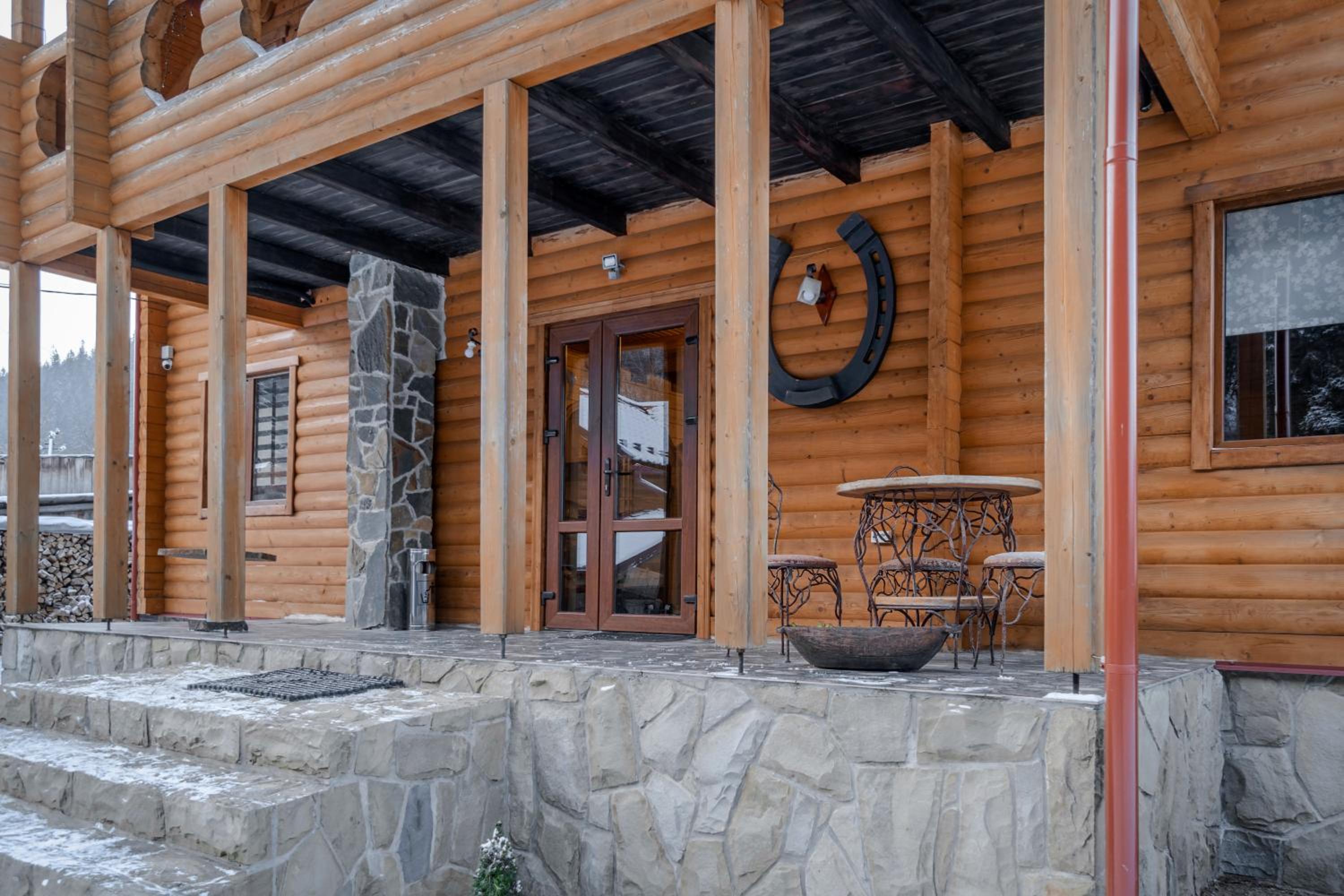 Villa photo 3