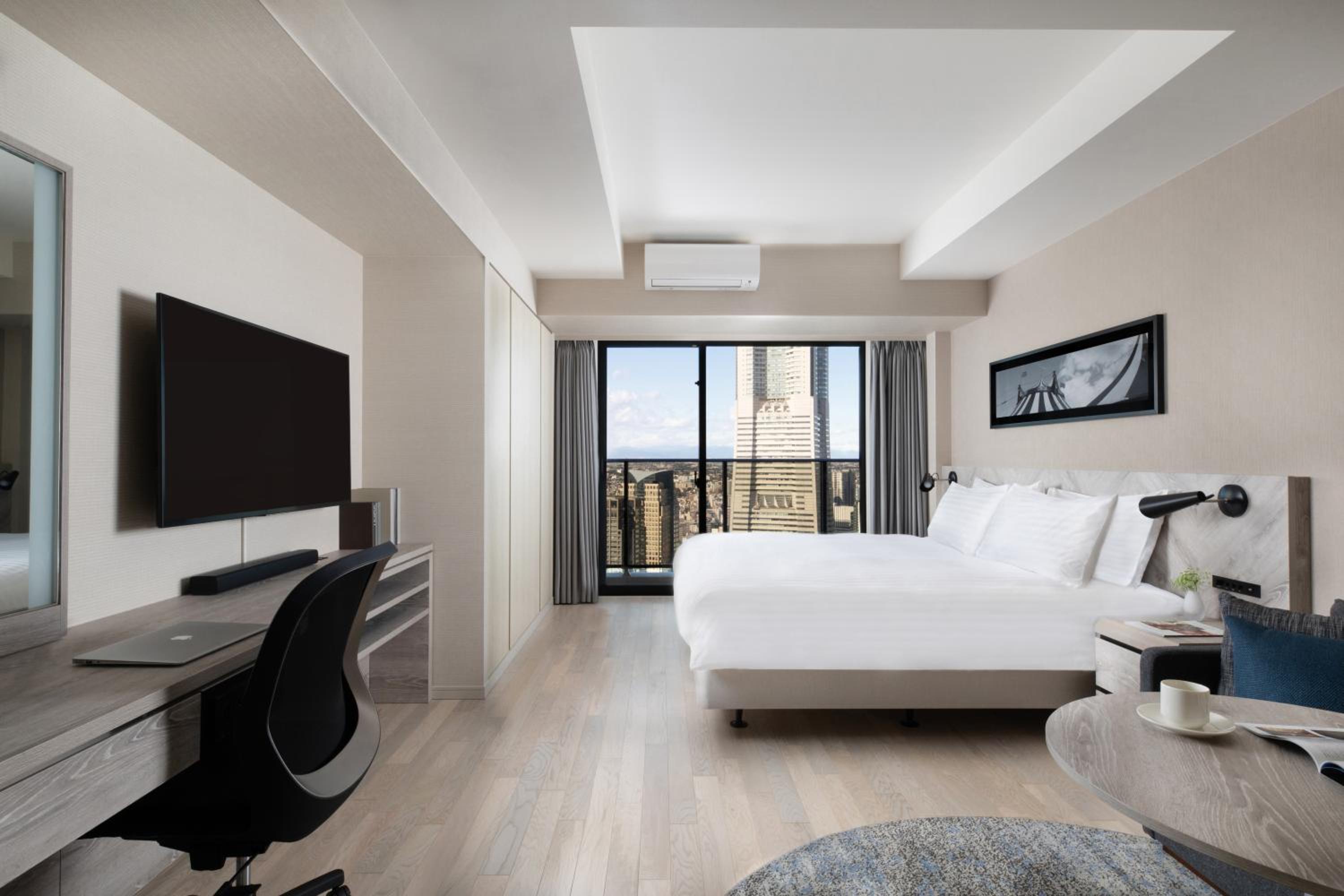 Studio Deluxe City View King
