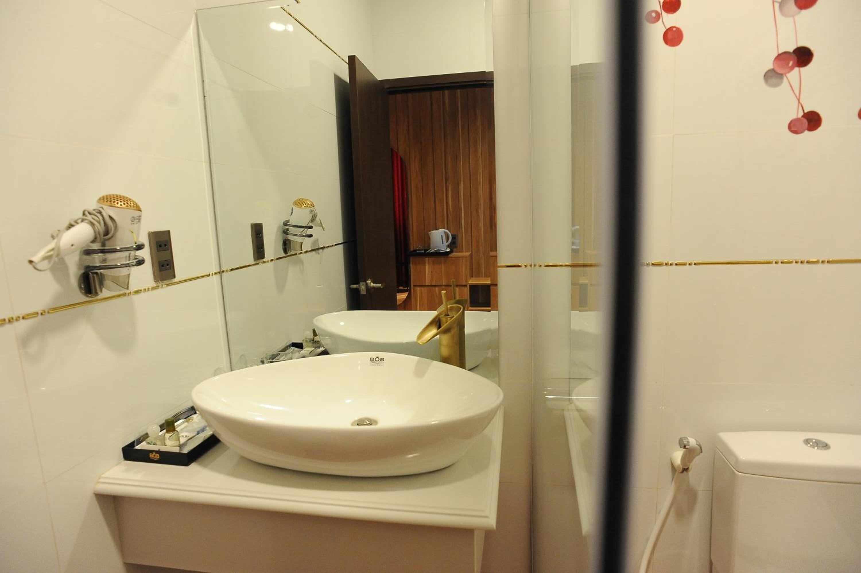 King Room with Garden View - Photo 6