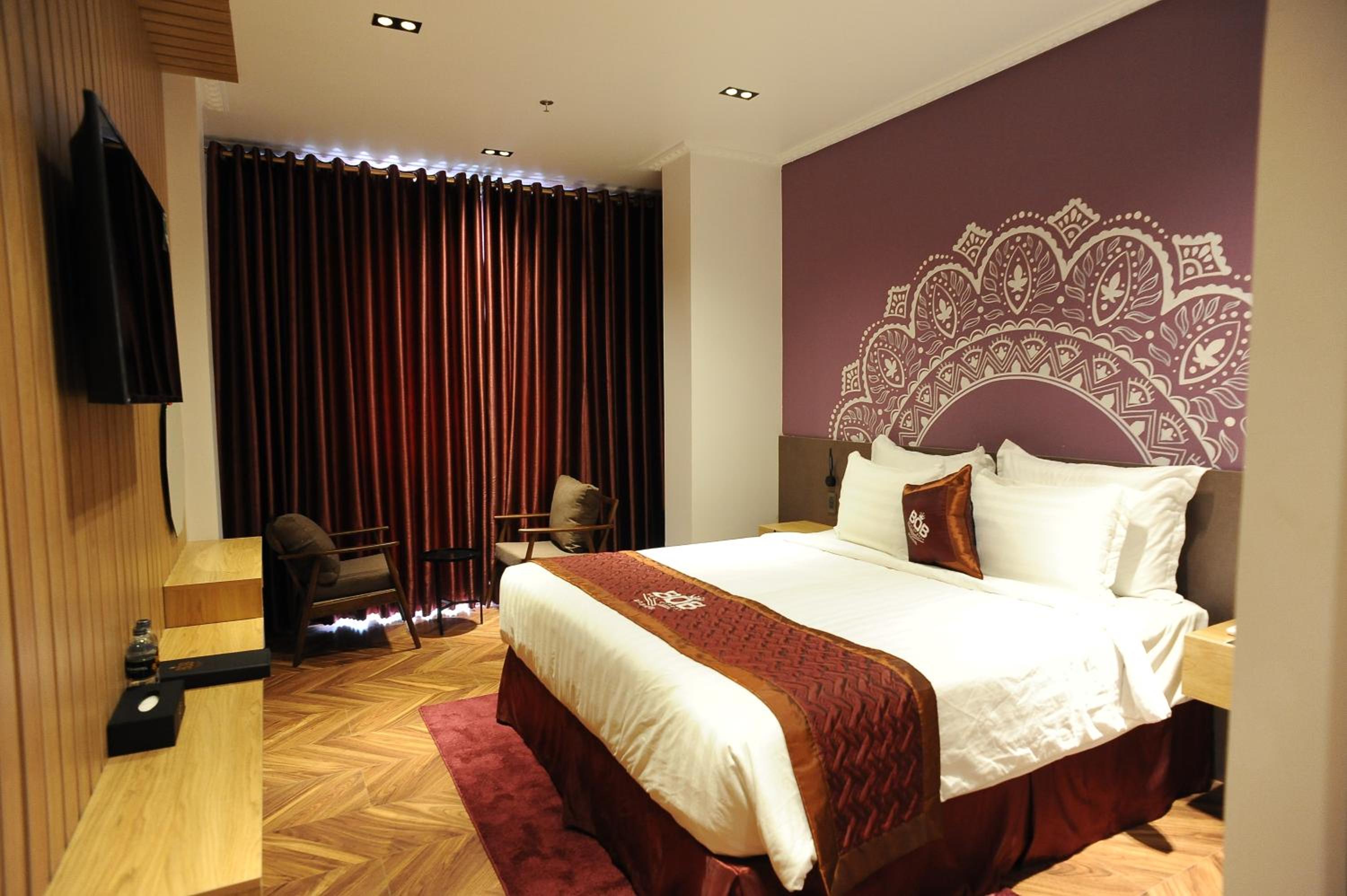 Superior King Room - Photo 6