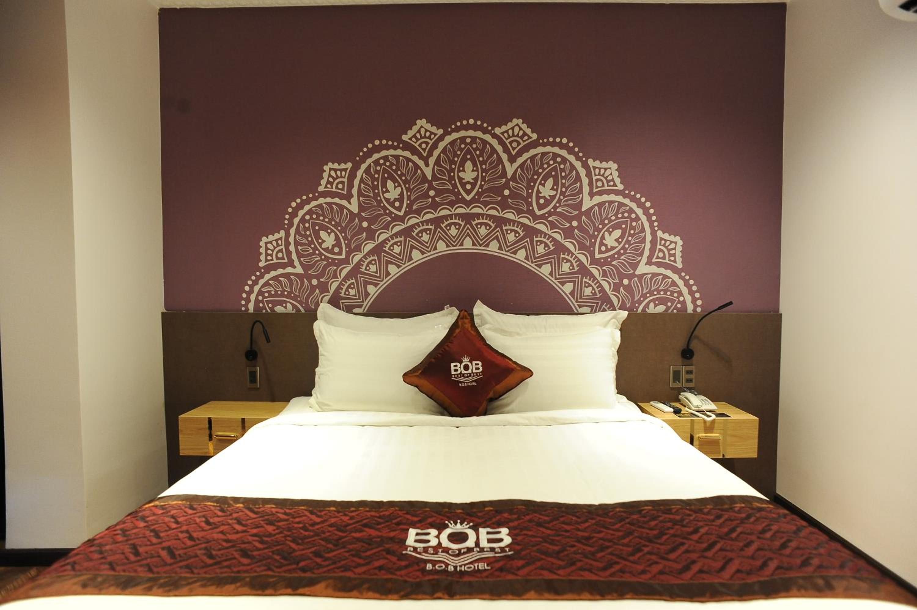 Superior King Room - Photo 5