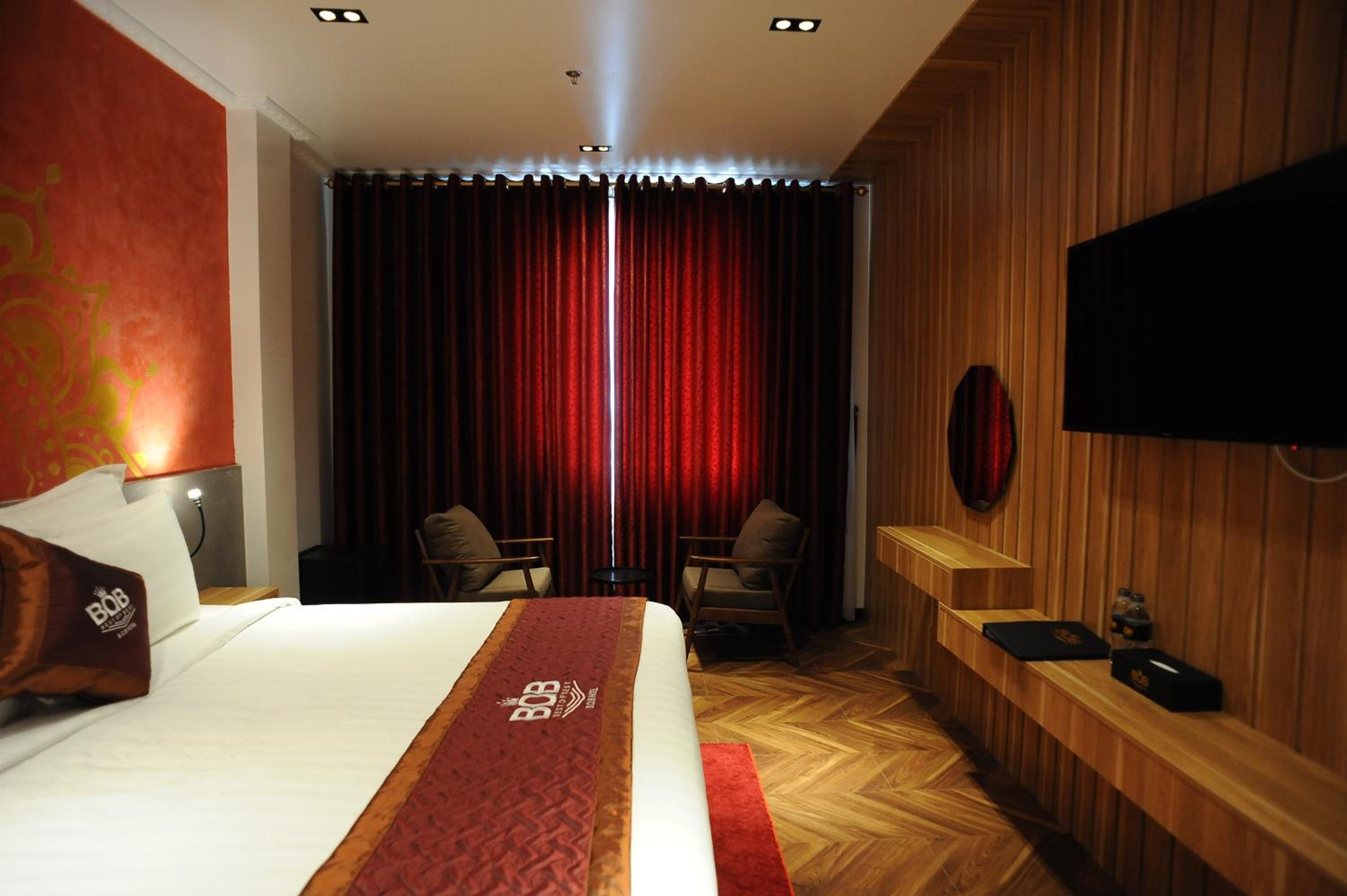 Superior King Room - Photo 2
