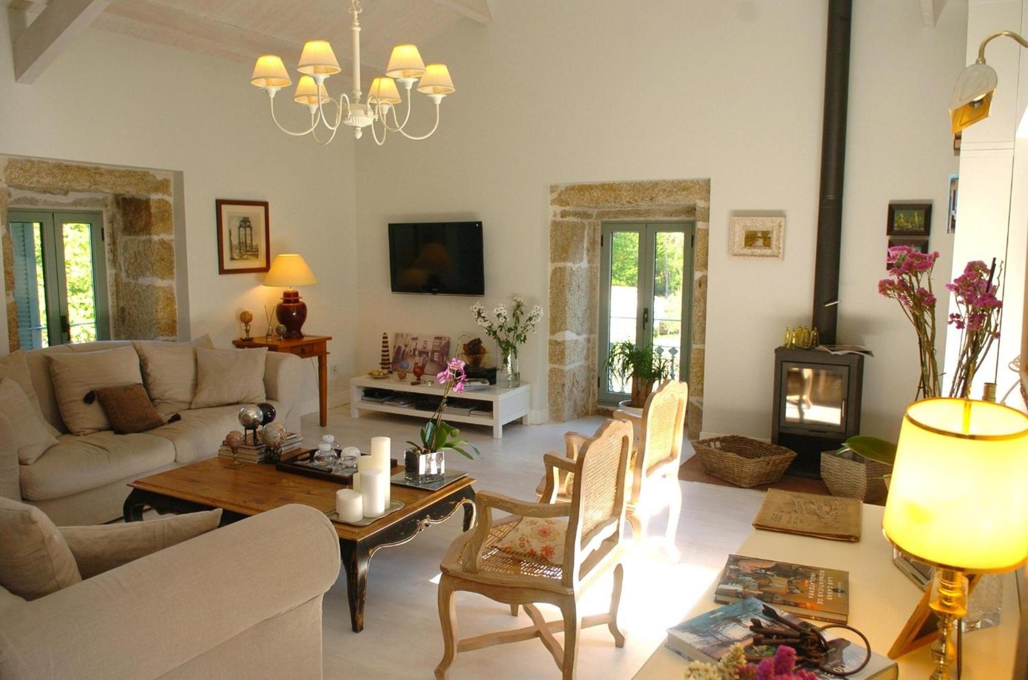Villa - Photo 4