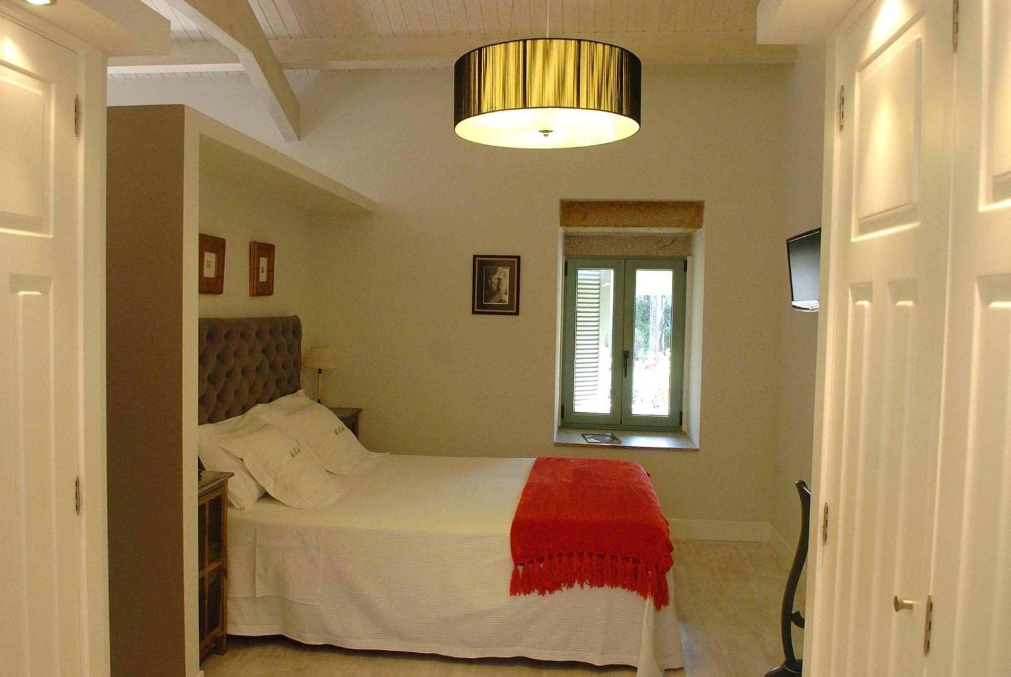 Villa - Photo 1