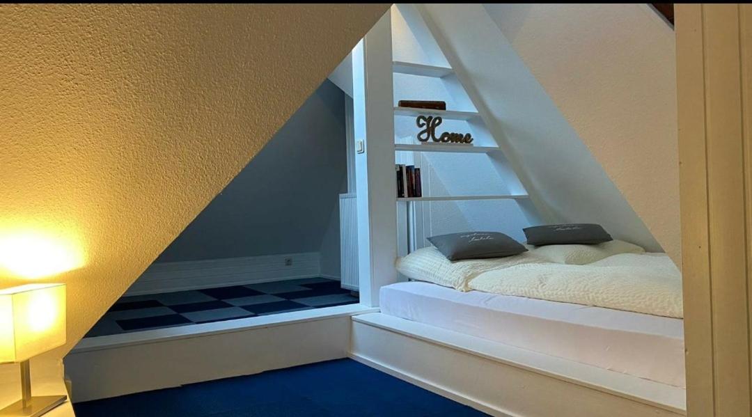 Two-Bedroom Apartment - Photo 9