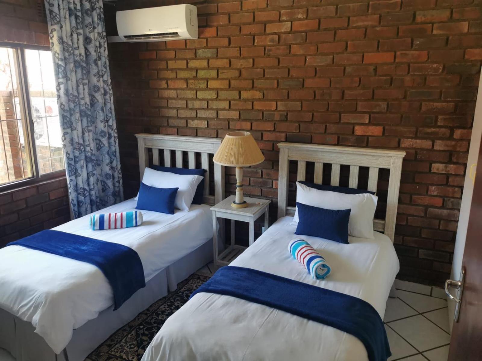 Two-Bedroom Apartment - Photo 12